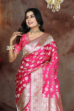 Load image into Gallery viewer, Ruby Pink Patli Pallu Banarasi Saree - Keya Seth Exclusive