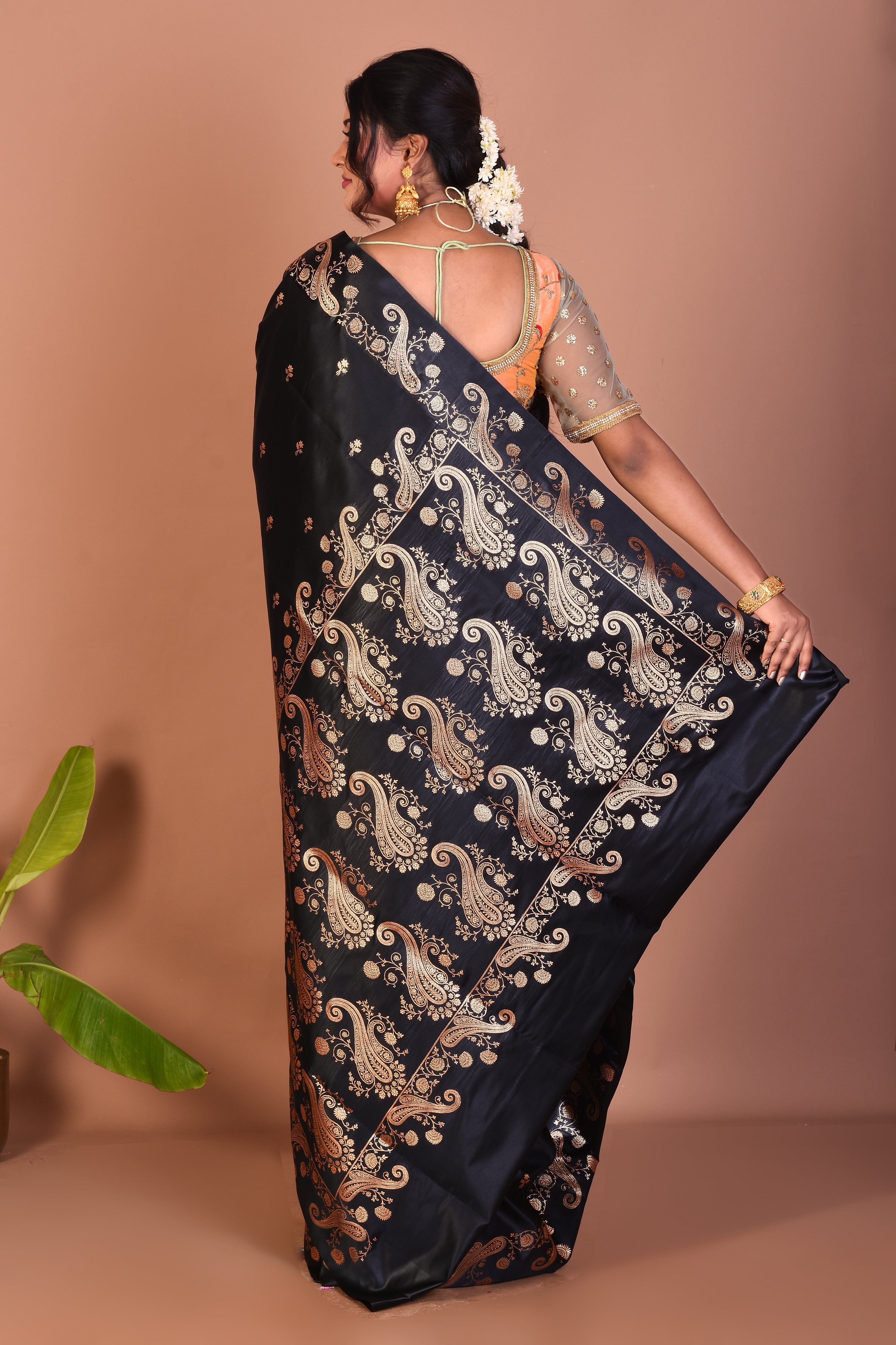 Black Blended Mashru Silk Saree - Keya Seth Exclusive