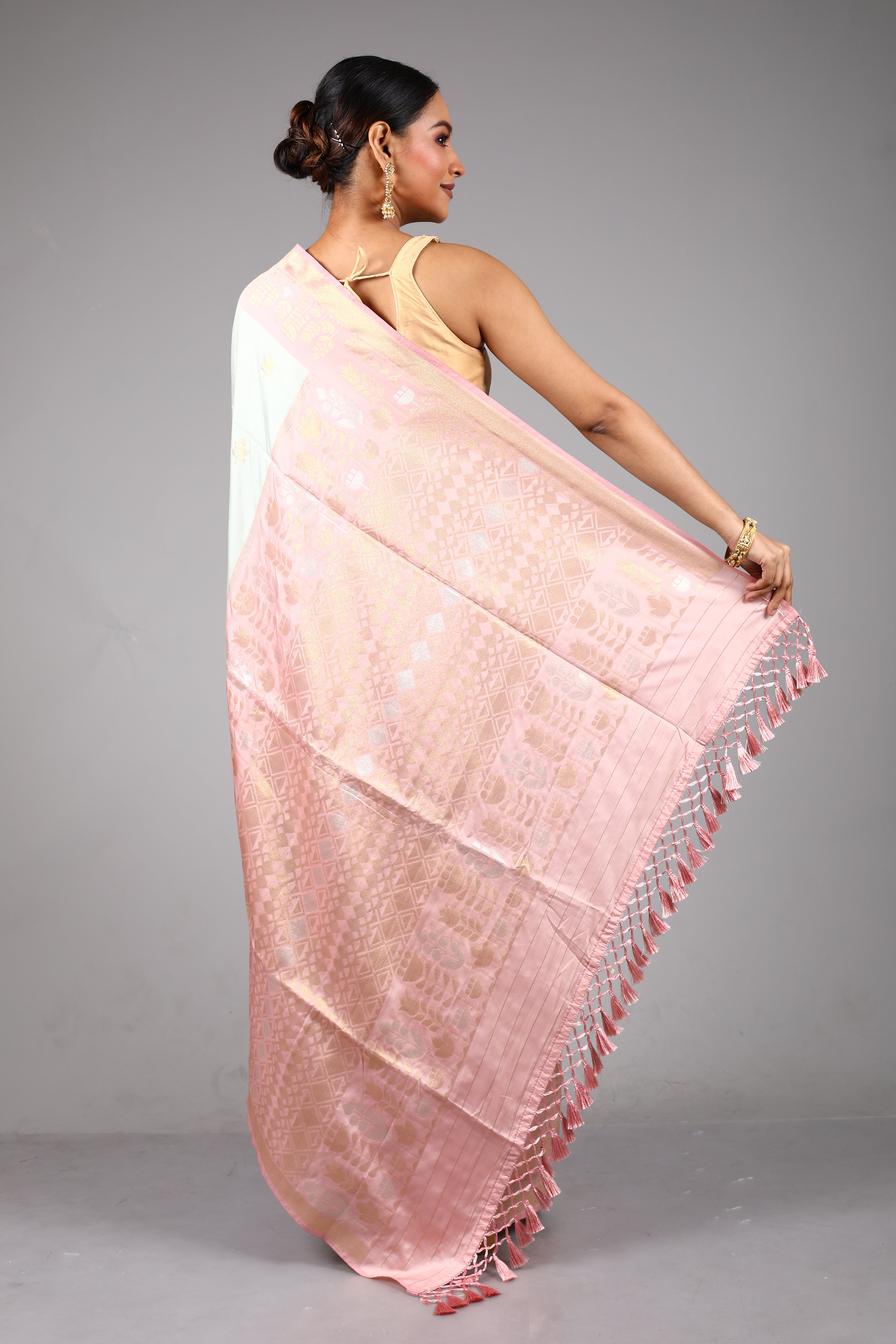 Sea Green Blended Silk Saree
