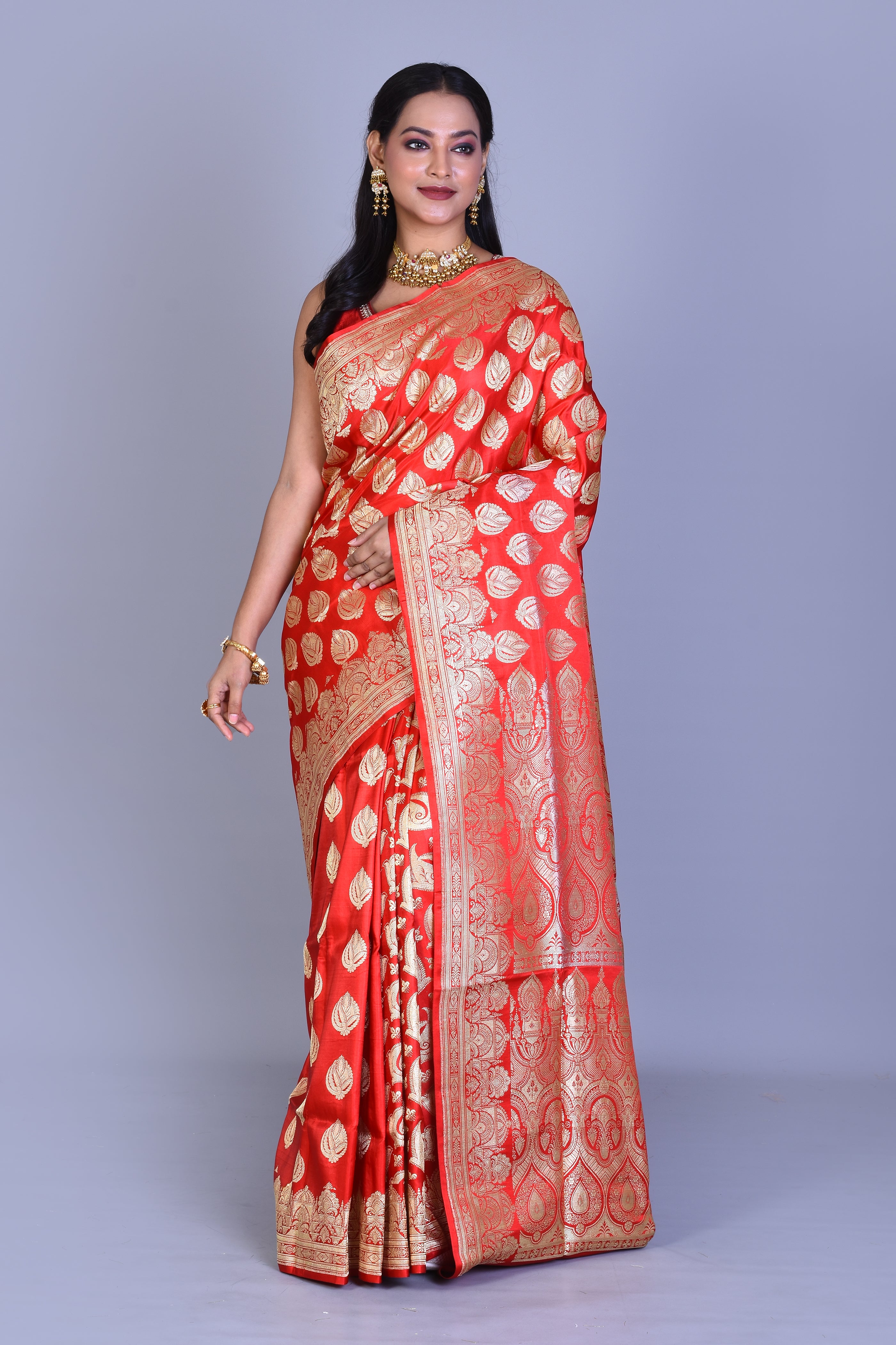 Red Patli Pallu Pure Banarasi Saree with Blouse Piece - Keya Seth Exclusive