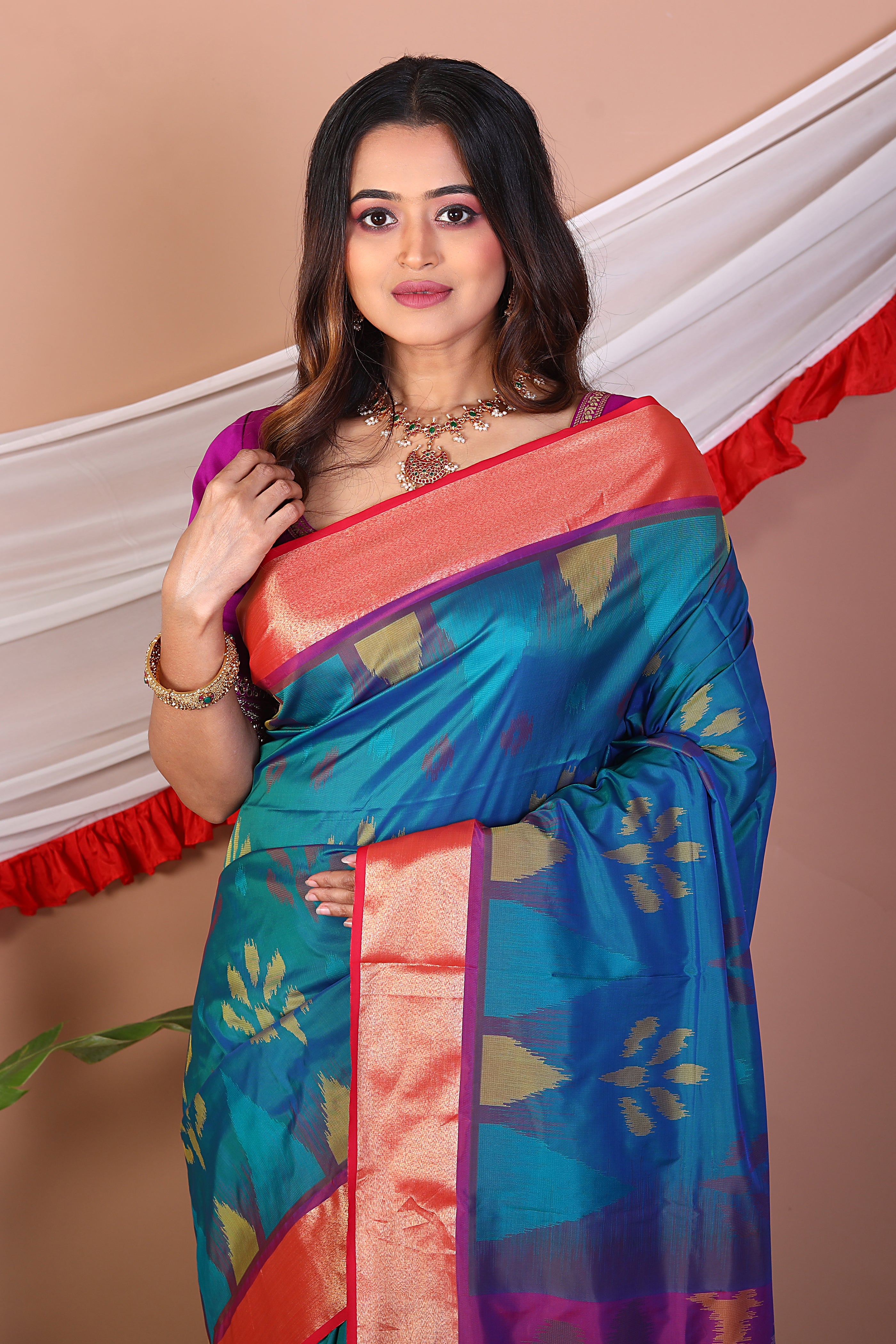 Dual Tone Blue Blended Bangalore Silk Saree - Keya Seth Exclusive