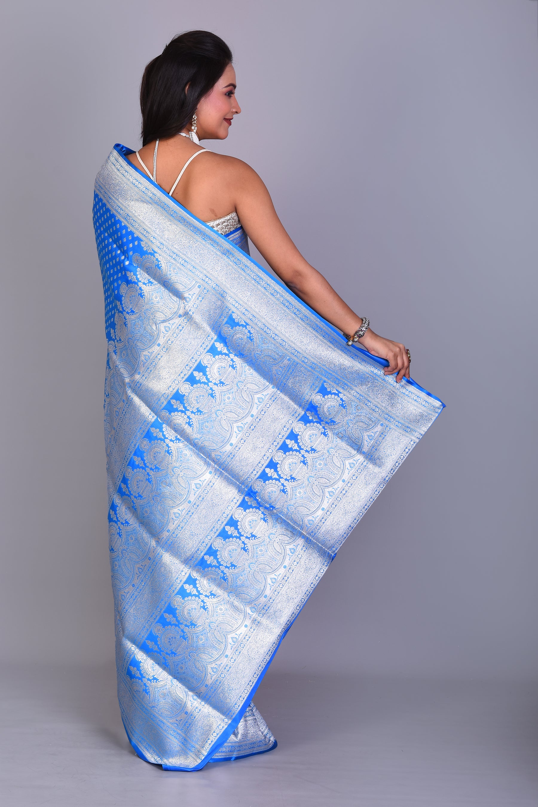 Blue Patli Pallu Banarasi Saree with Blouse Piece - Keya Seth Exclusive