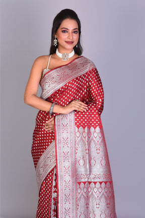 Deep Red Patli Pallu Banarasi Saree with Blouse Piece - Keya Seth Exclusive