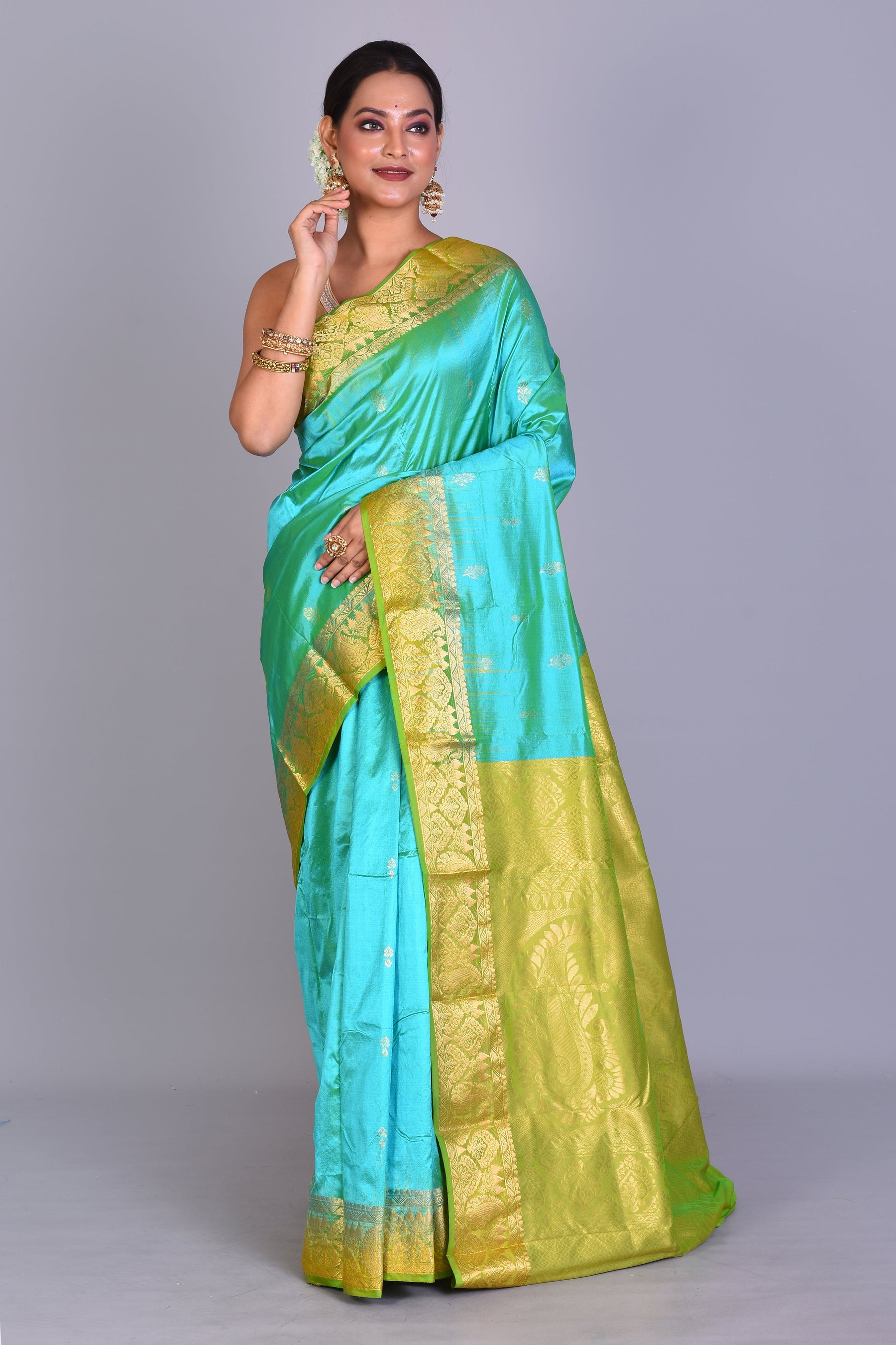 Sea Green Pure Kanjivaram Saree with Blouse Piece - Keya Seth Exclusive