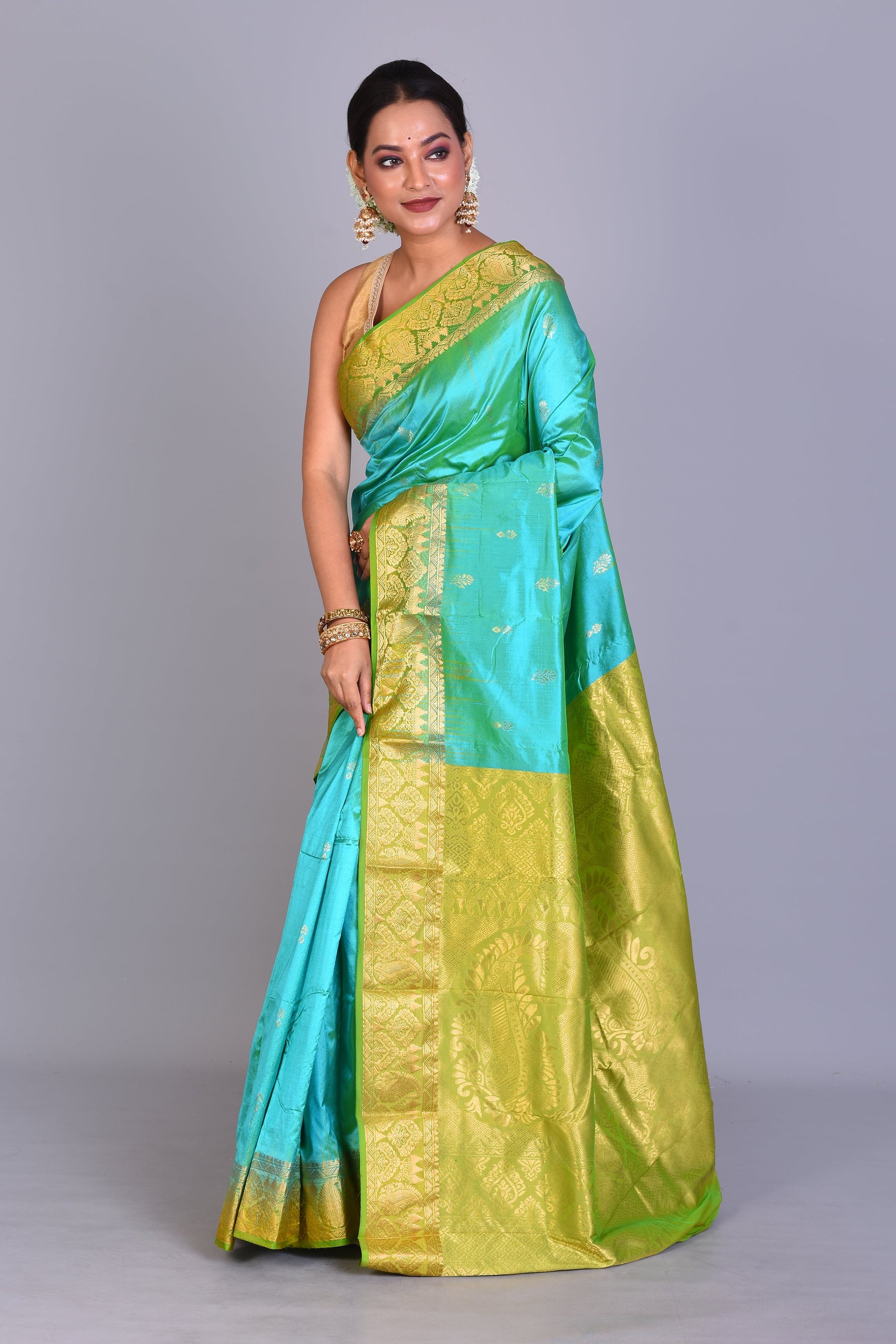 Sea Green Pure Kanjivaram Saree with Blouse Piece - Keya Seth Exclusive