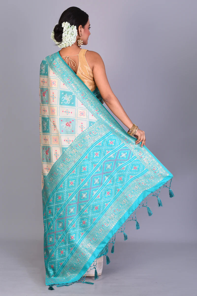 White Blended Ikkat Saree with Blouse Piece - Keya Seth Exclusive