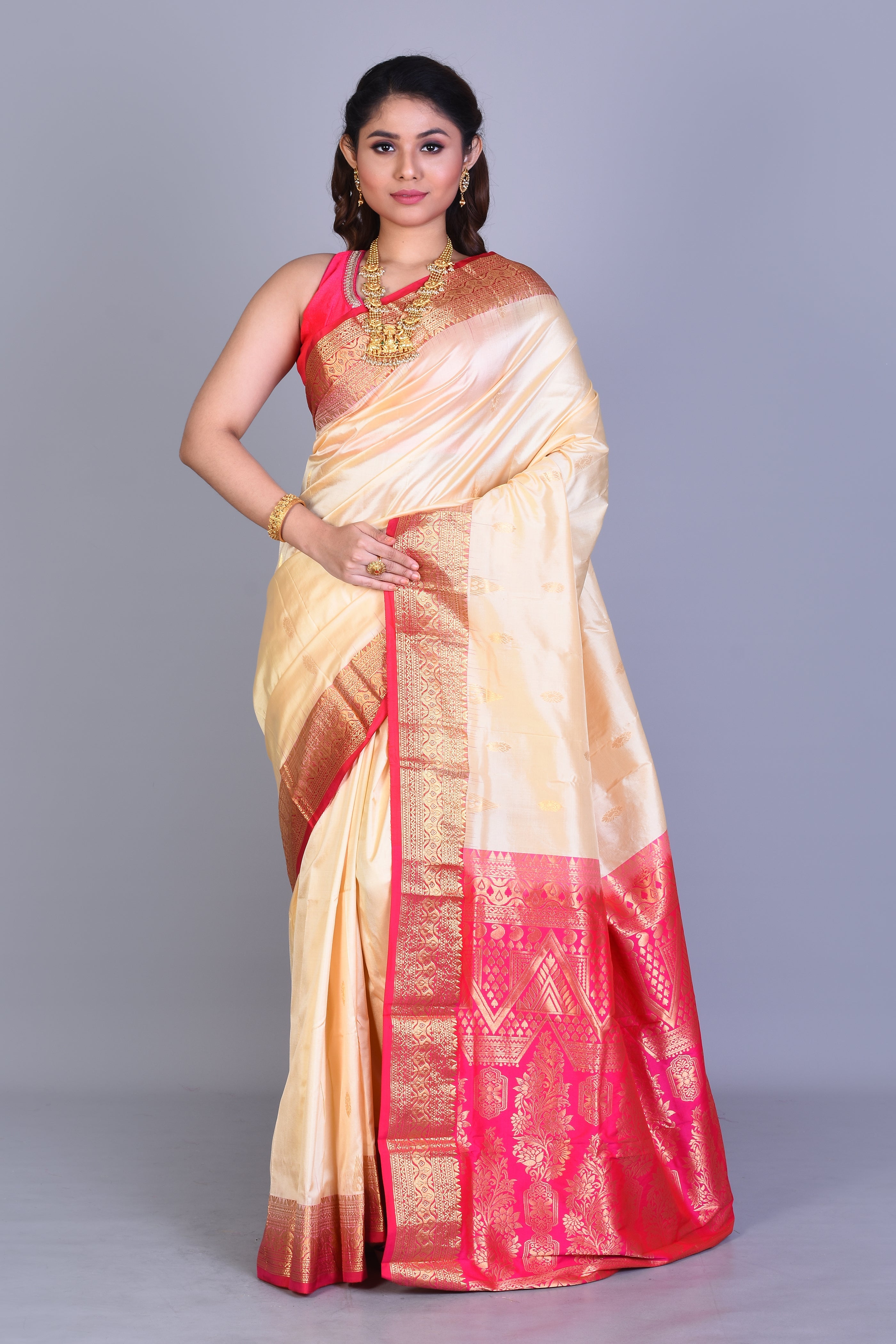 Cream Blended Kanjivaram Saree with Blouse Piece - Keya Seth Exclusive