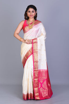 Off-White Blended Kanjivaram Saree with Blouse Piece - Keya Seth Exclusive