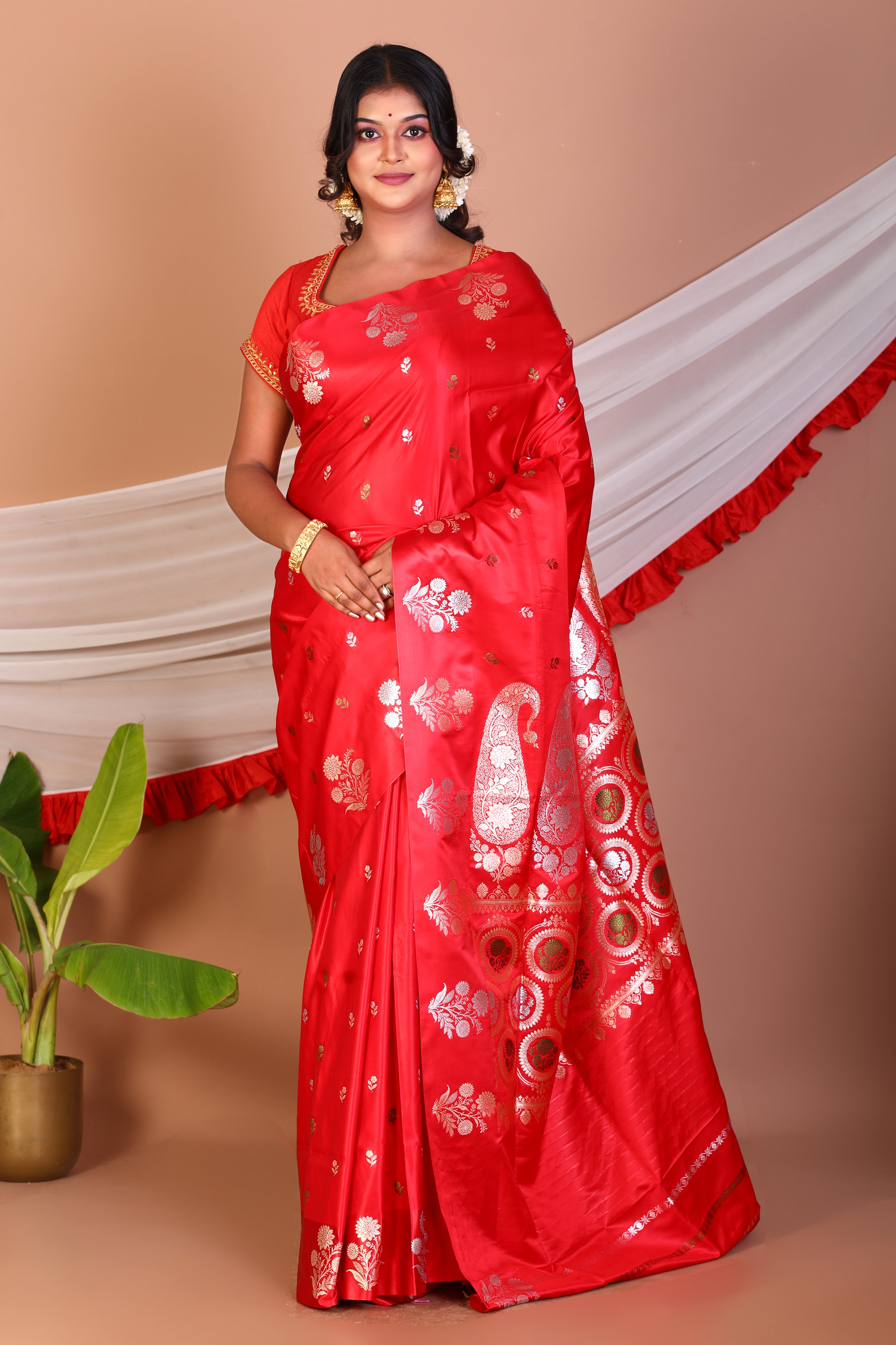 Red Blended Satin Silk Saree - Keya Seth Exclusive