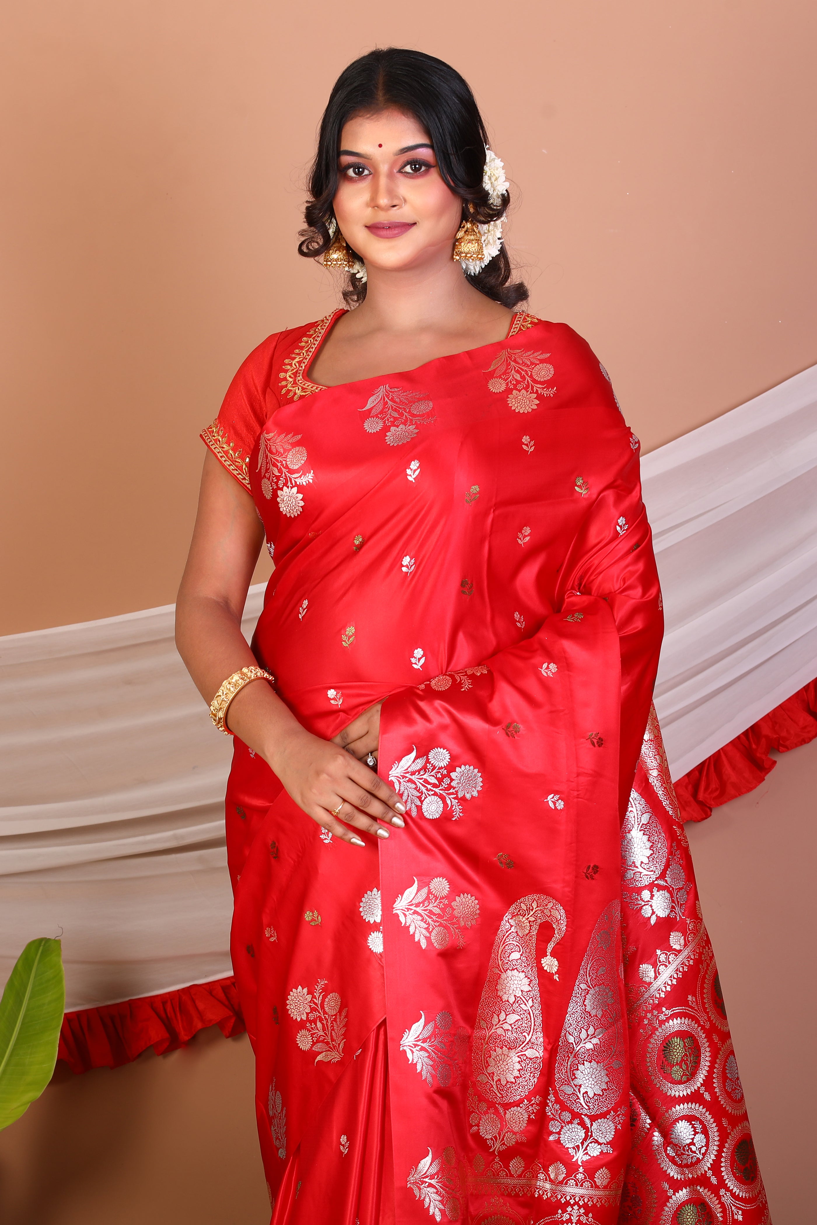 Red Blended Satin Silk Saree - Keya Seth Exclusive