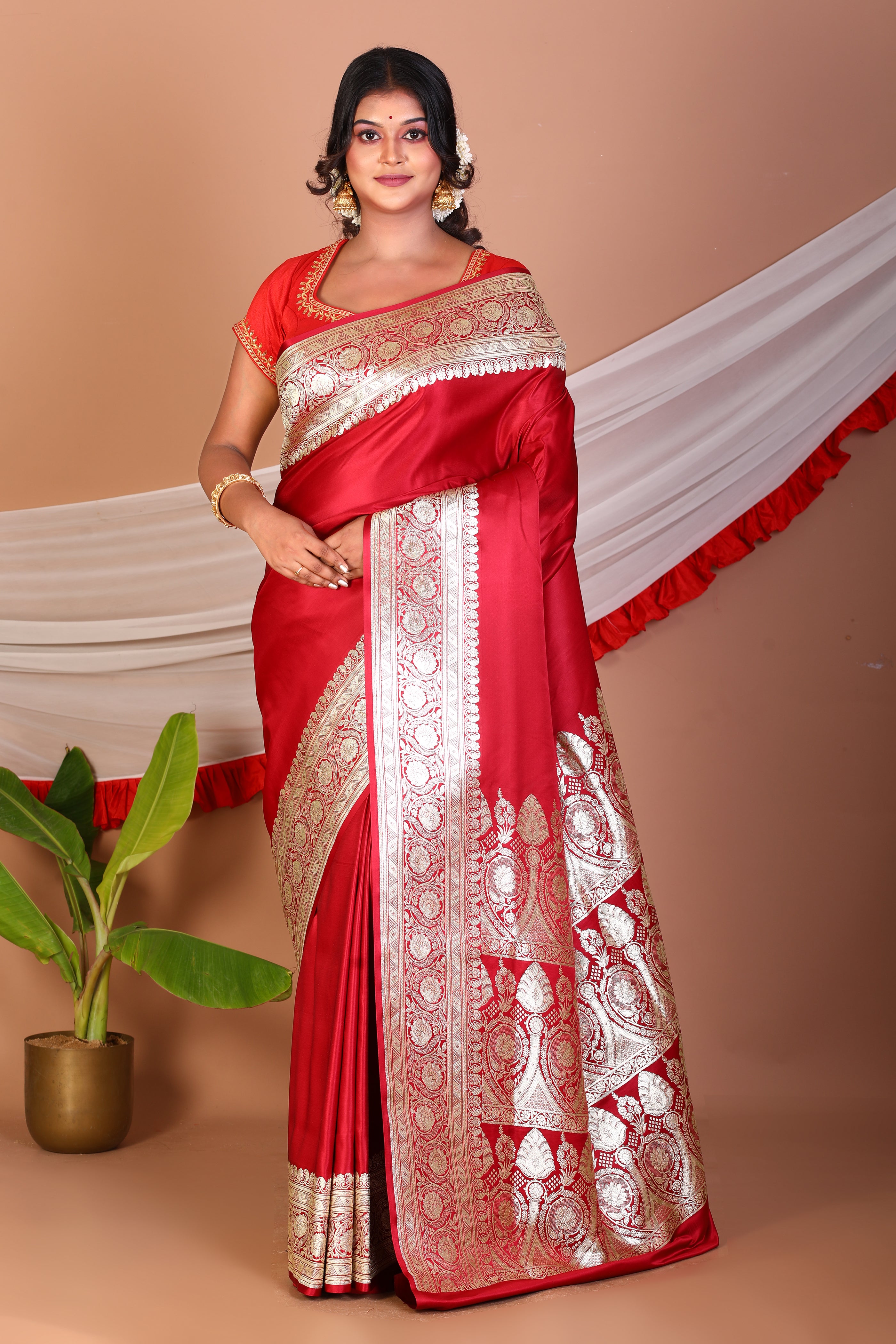 Red Blended Banarasi Saree - Keya Seth Exclusive