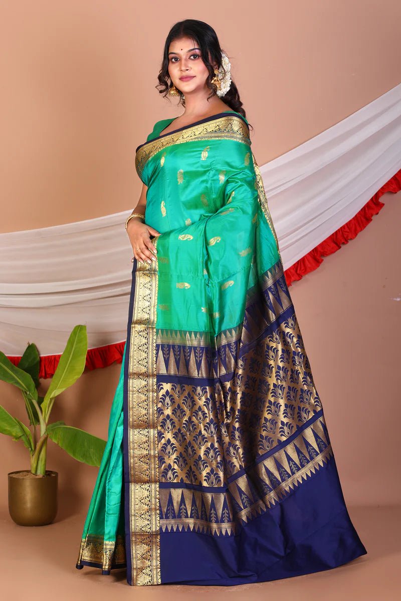 Dual Tone Green Pure Kanjivaram Silk Saree - Keya Seth Exclusive