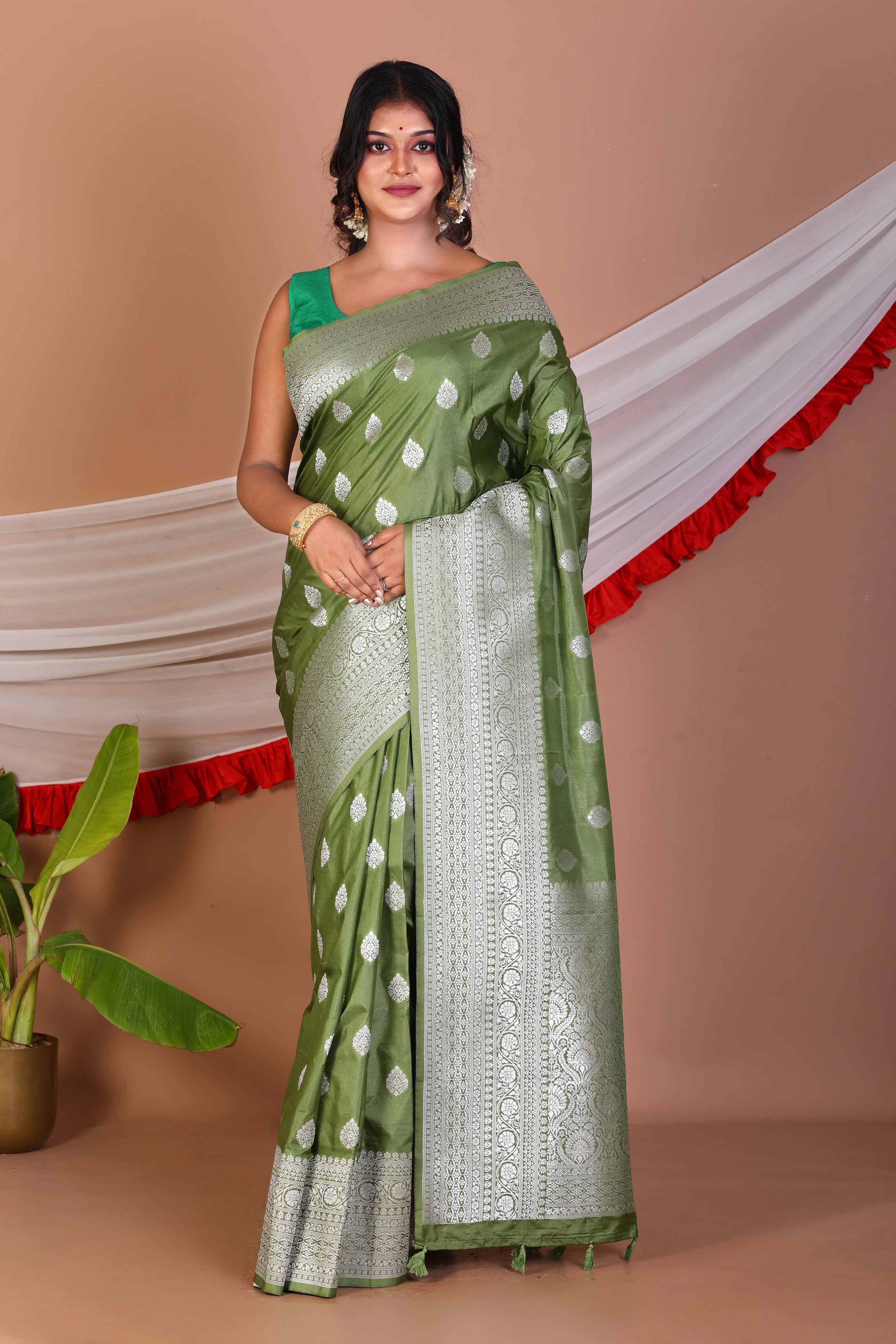 Green Blended Silk Saree - Keya Seth Exclusive