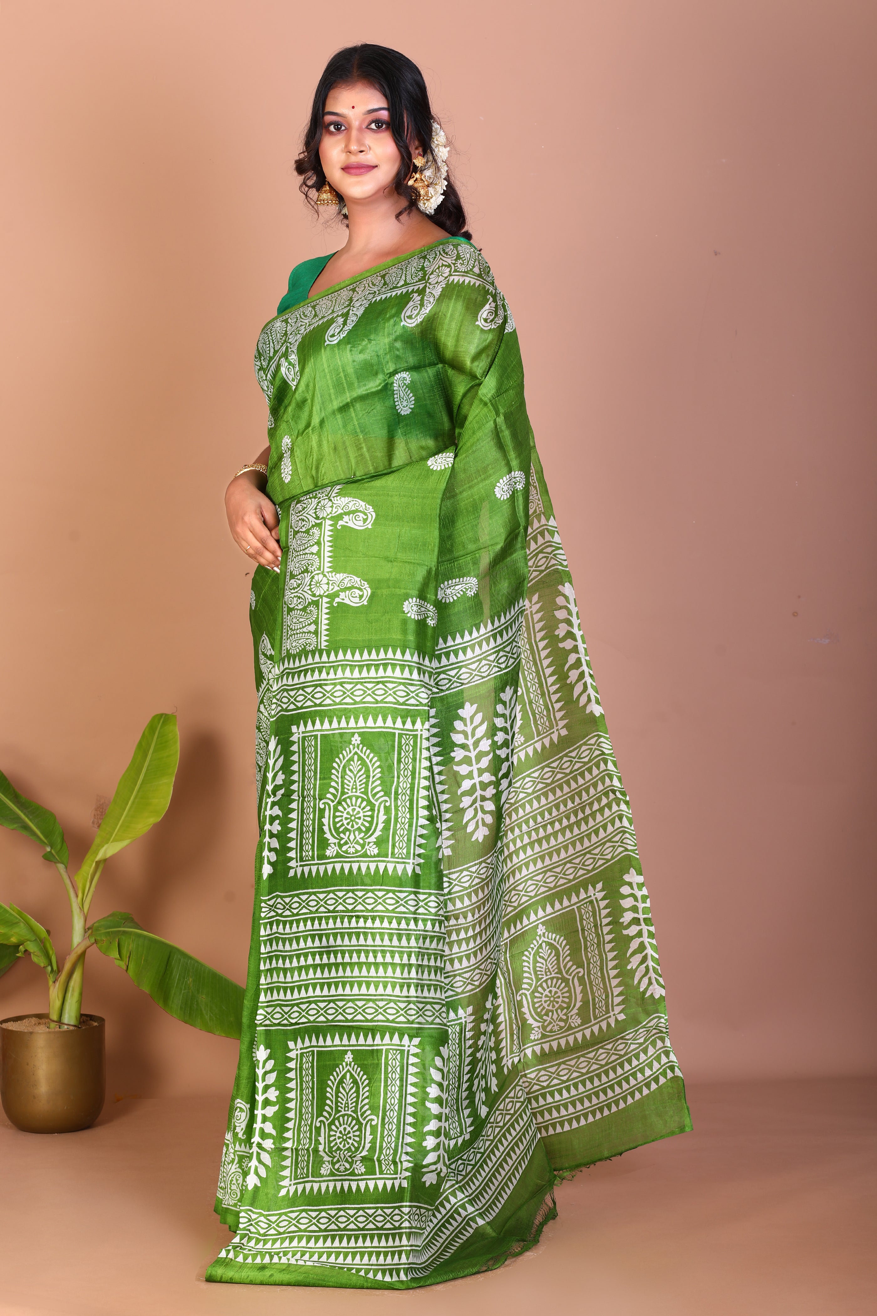 Green Blended Printed Silk Saree - Keya Seth Exclusive