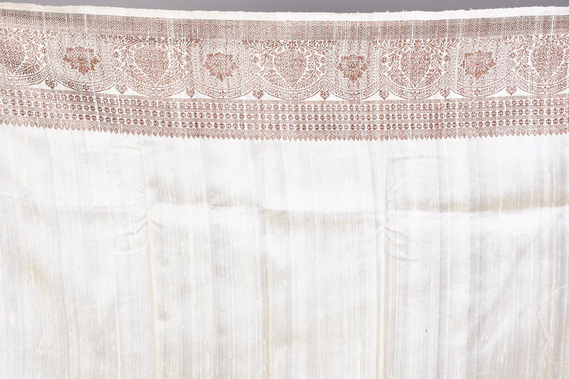 Off-white Pure Raw Saree with Blouse Piece - Keya Seth Exclusive