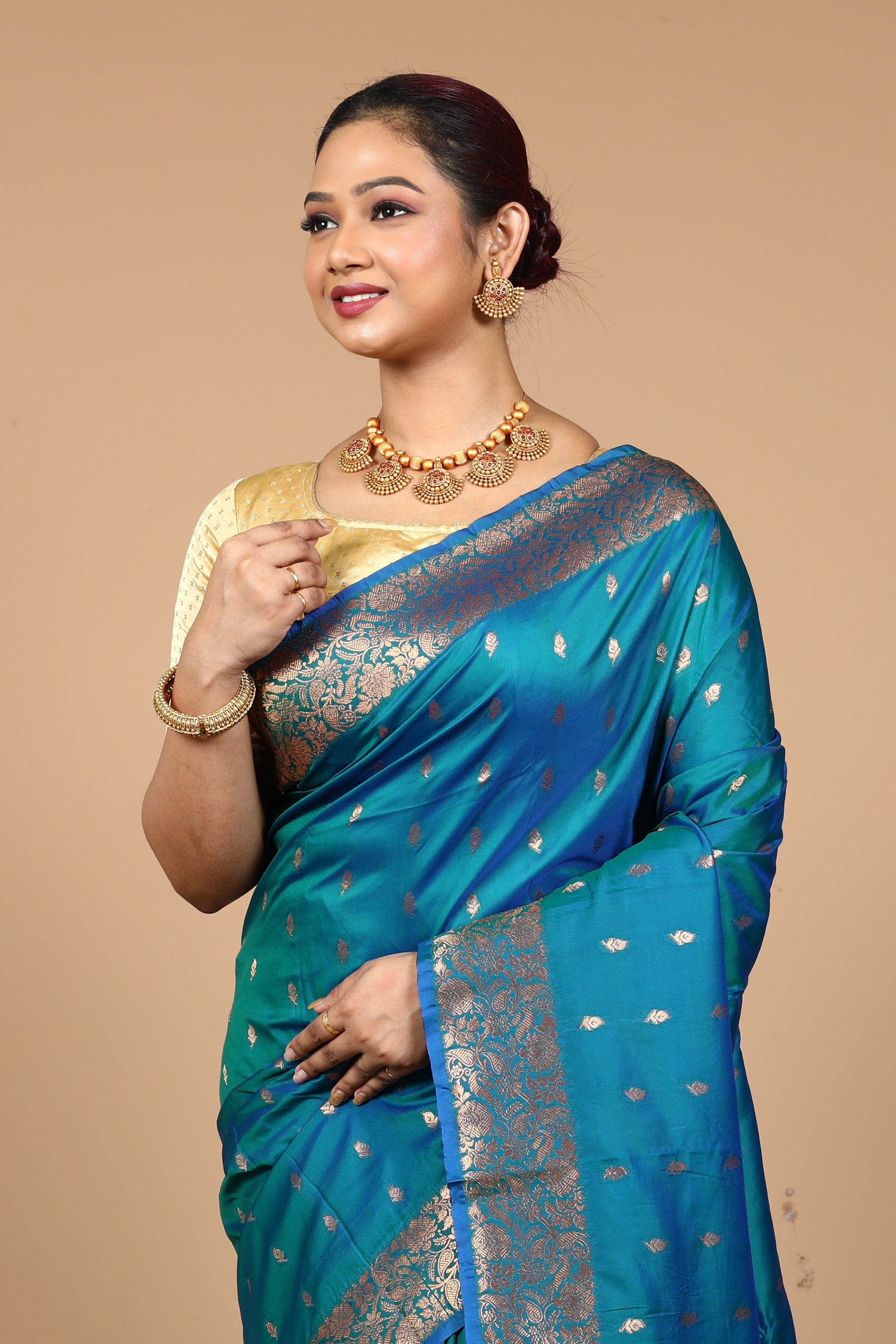 Blue Blended Blended Silk Saree