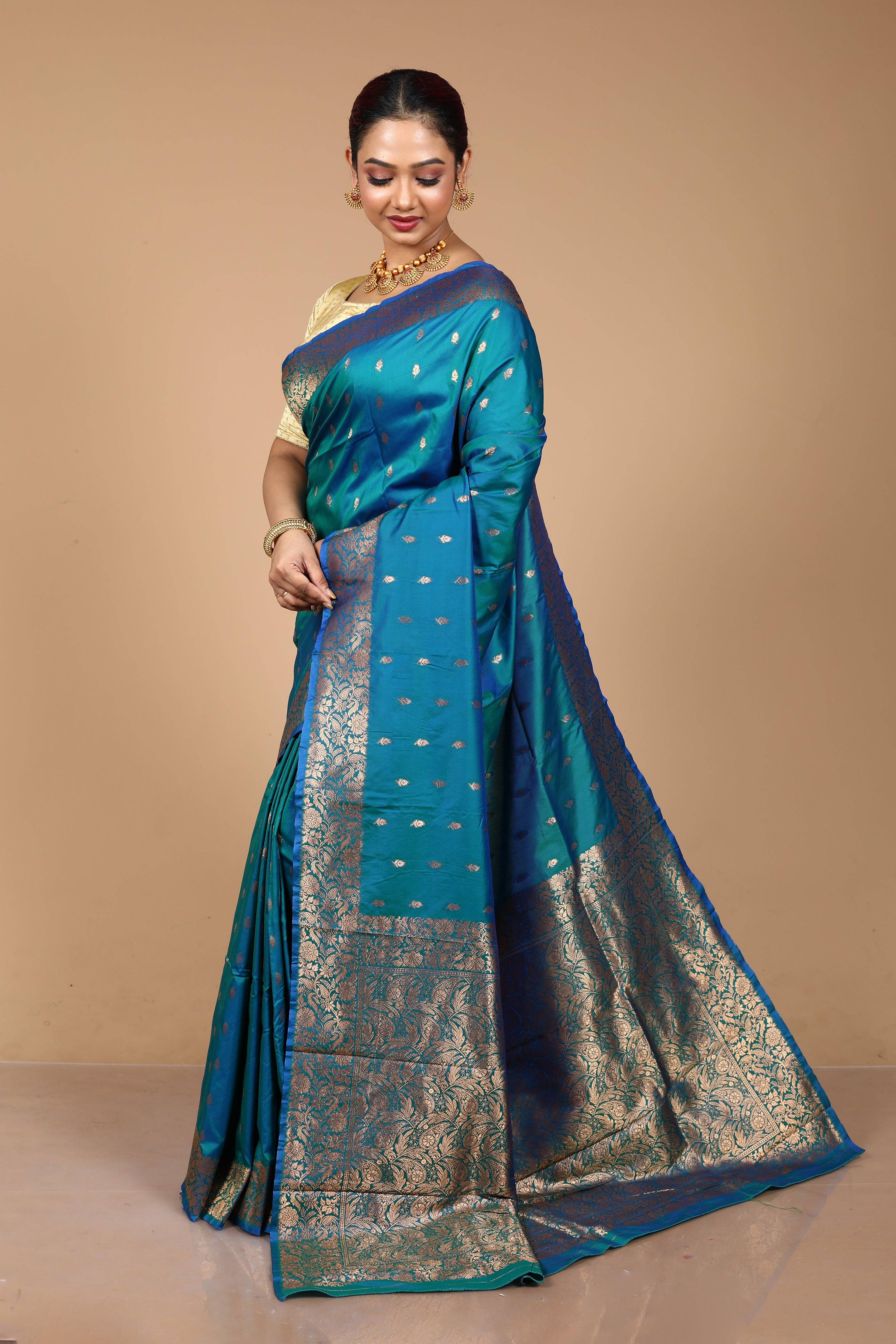 Blue Blended Blended Silk Saree