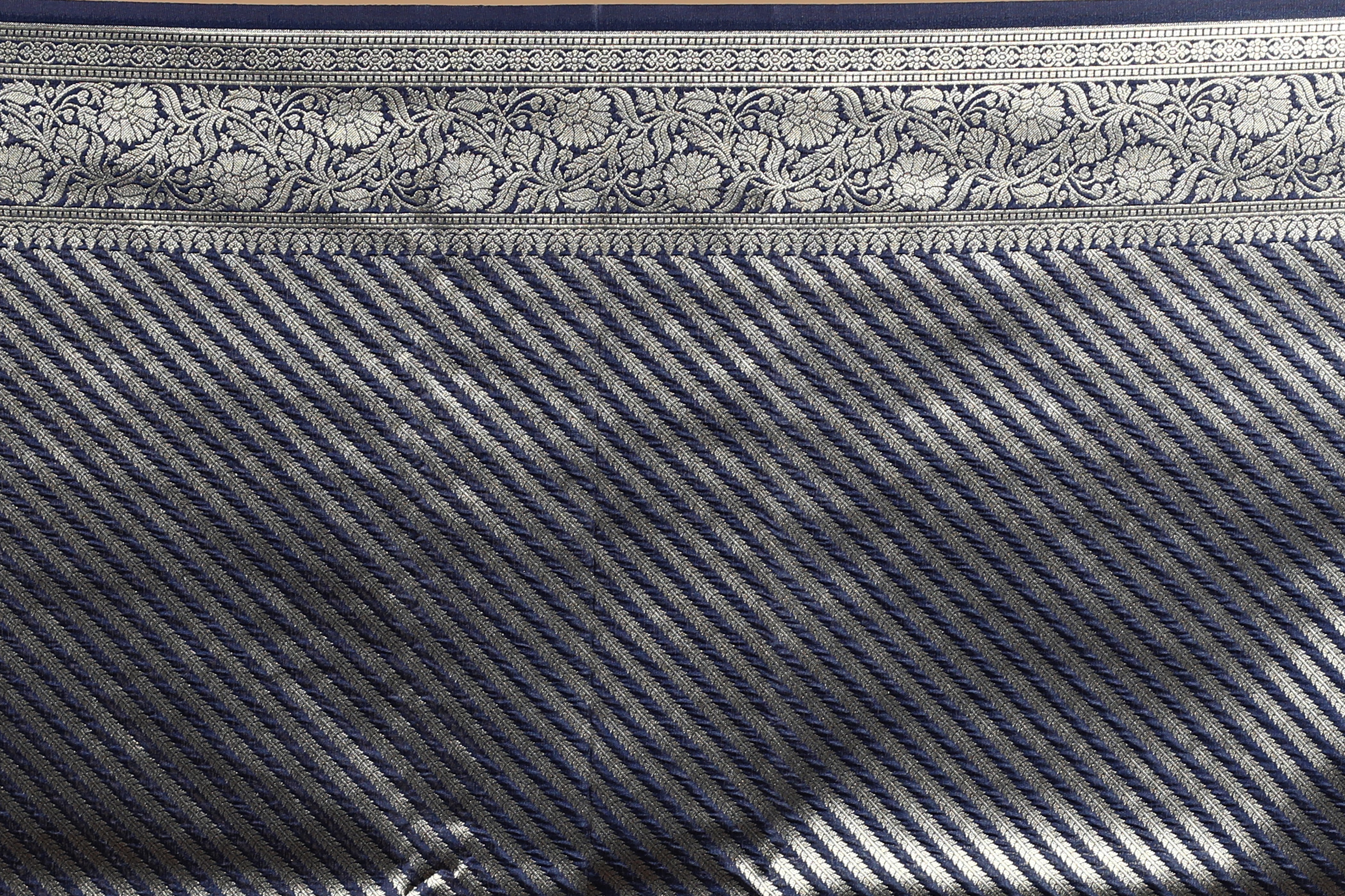 Blue Blended Blended Silk Saree