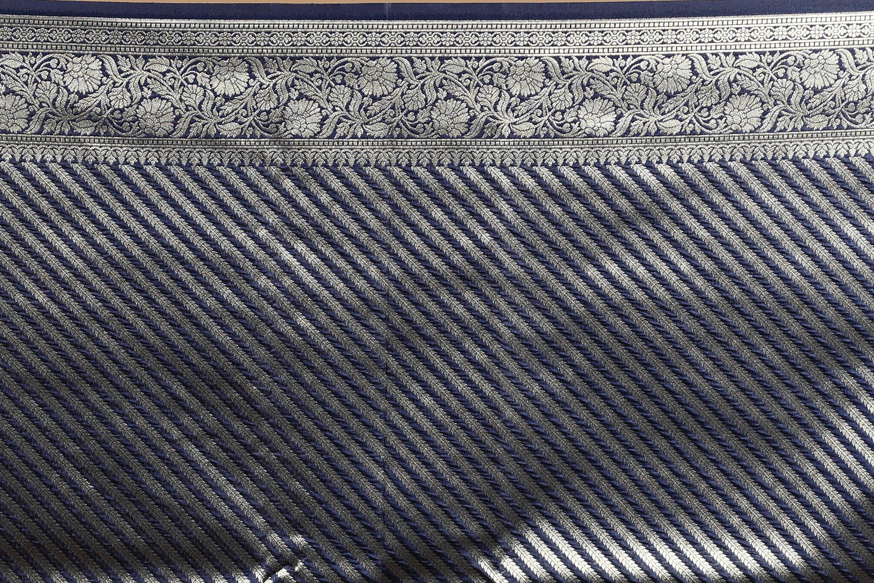Blue Blended Blended Silk Saree