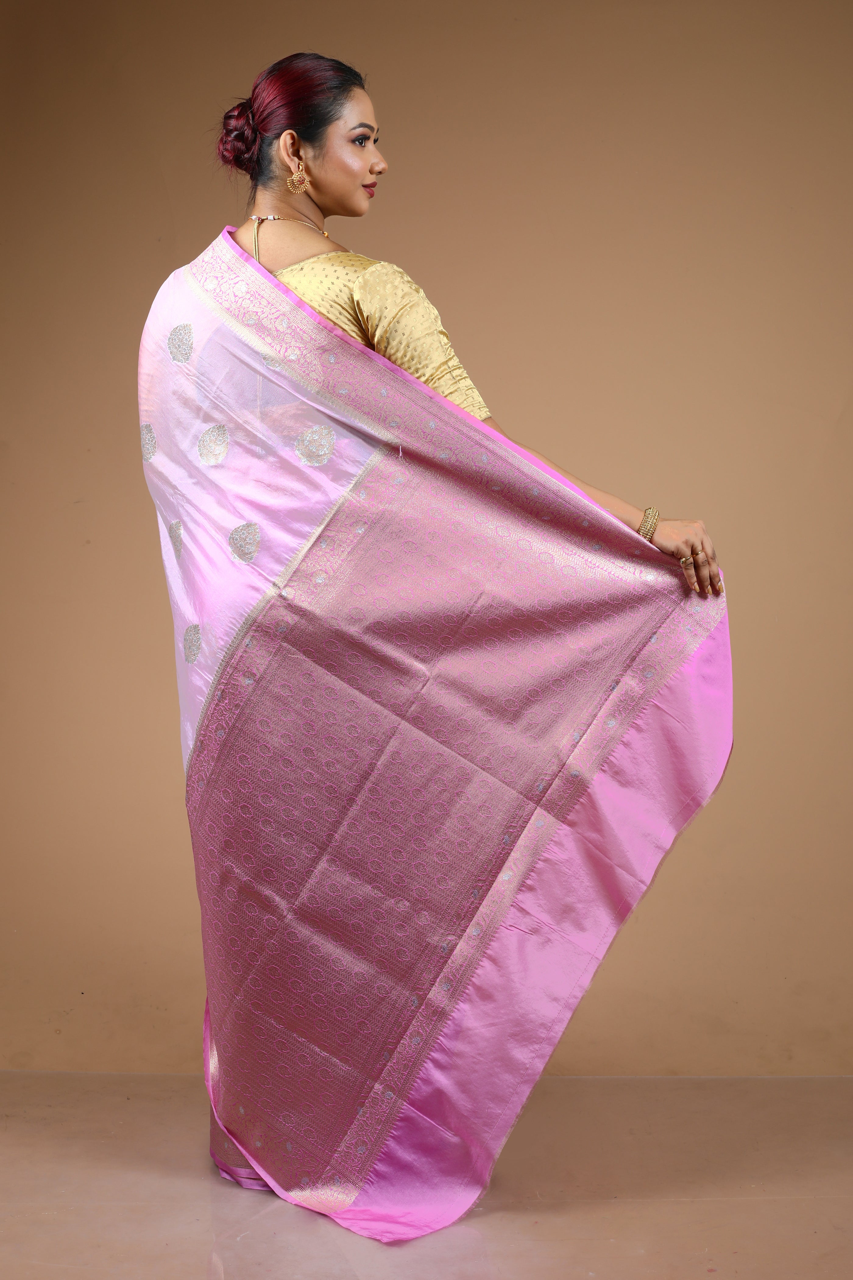 Pink Blended Blended Silk Saree