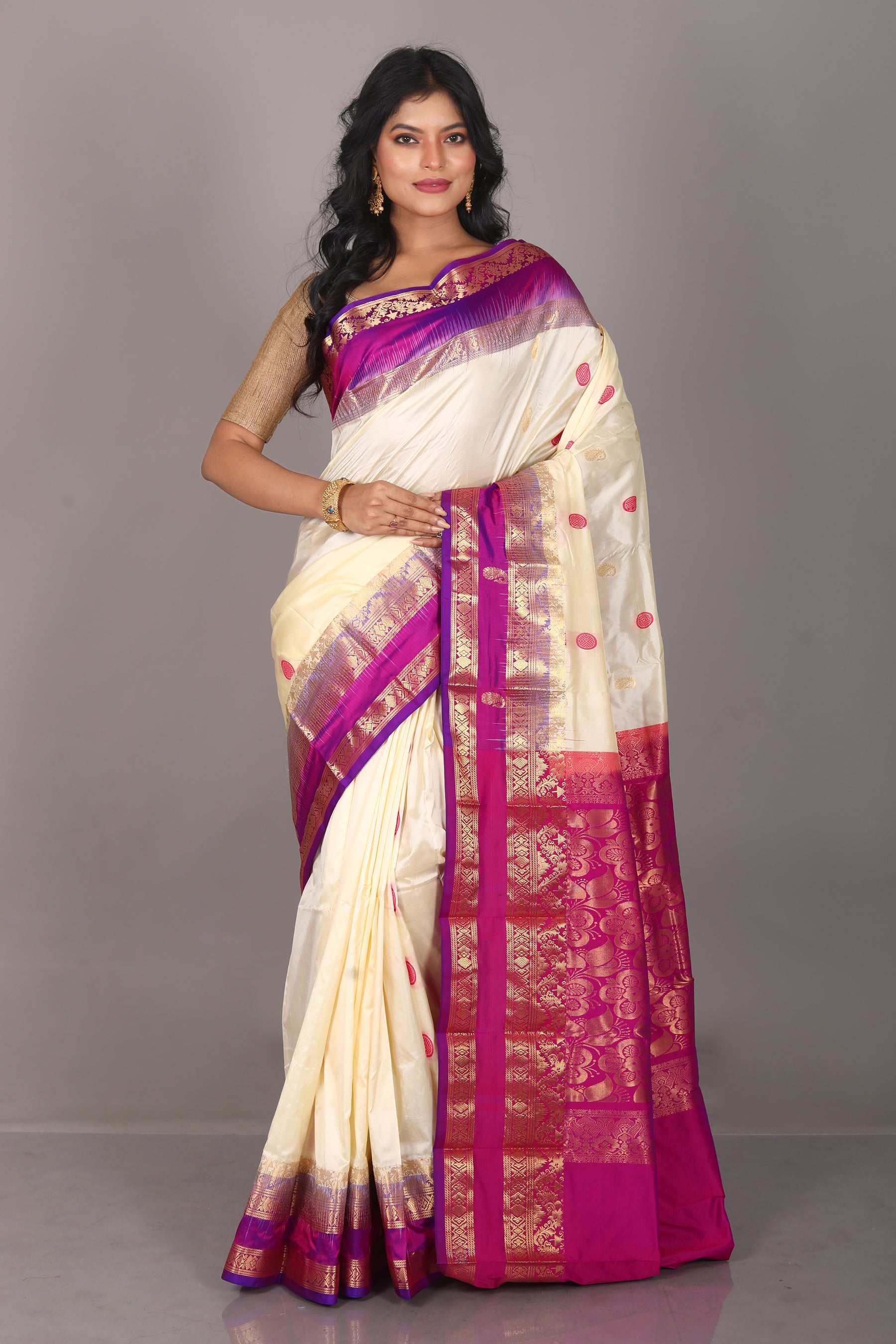 Offwhite Pure Kanjivaram Silk Saree - Keya Seth Exclusive