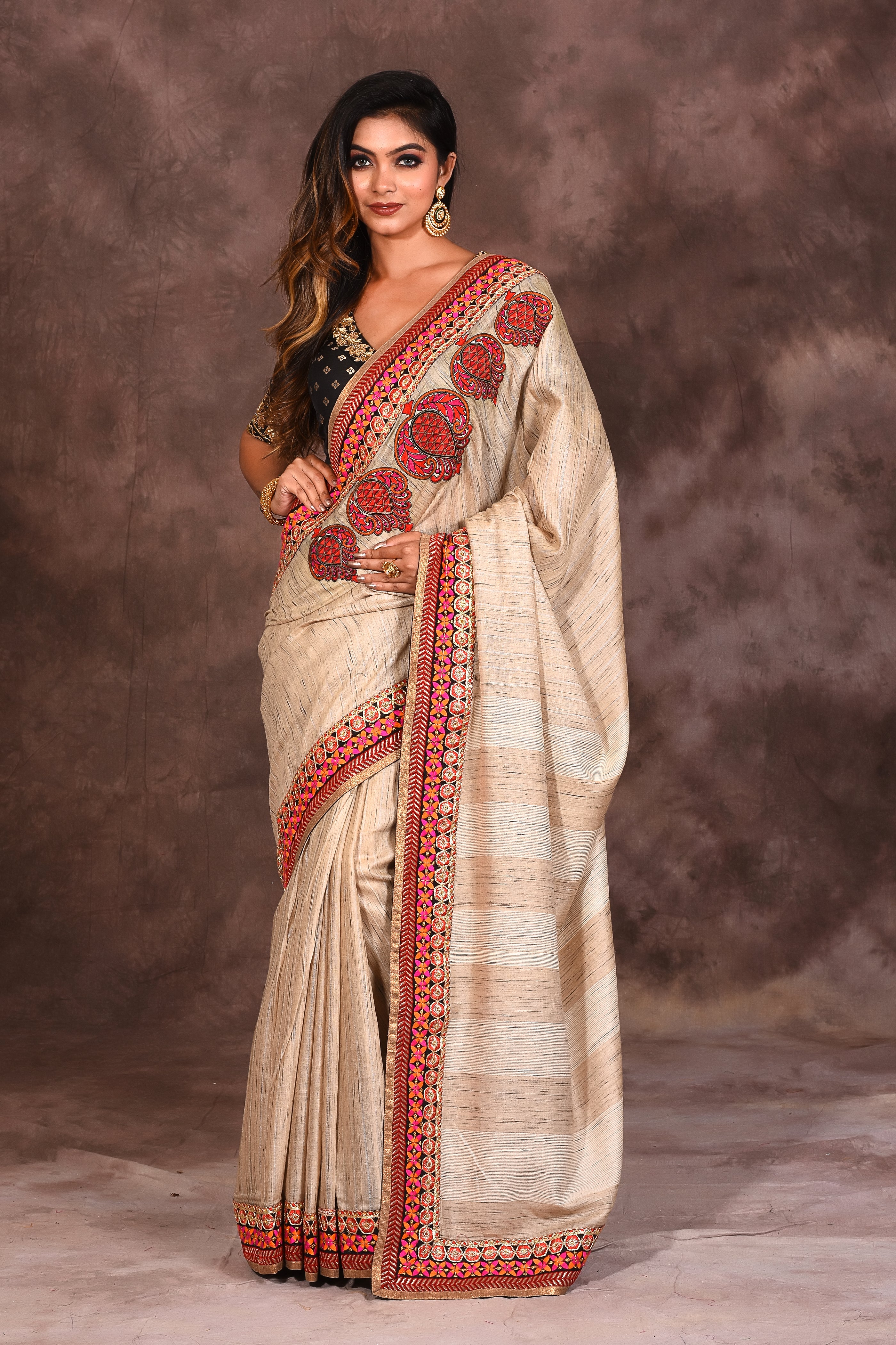 Offwhite Semi-Silk Saree - Keya Seth Exclusive