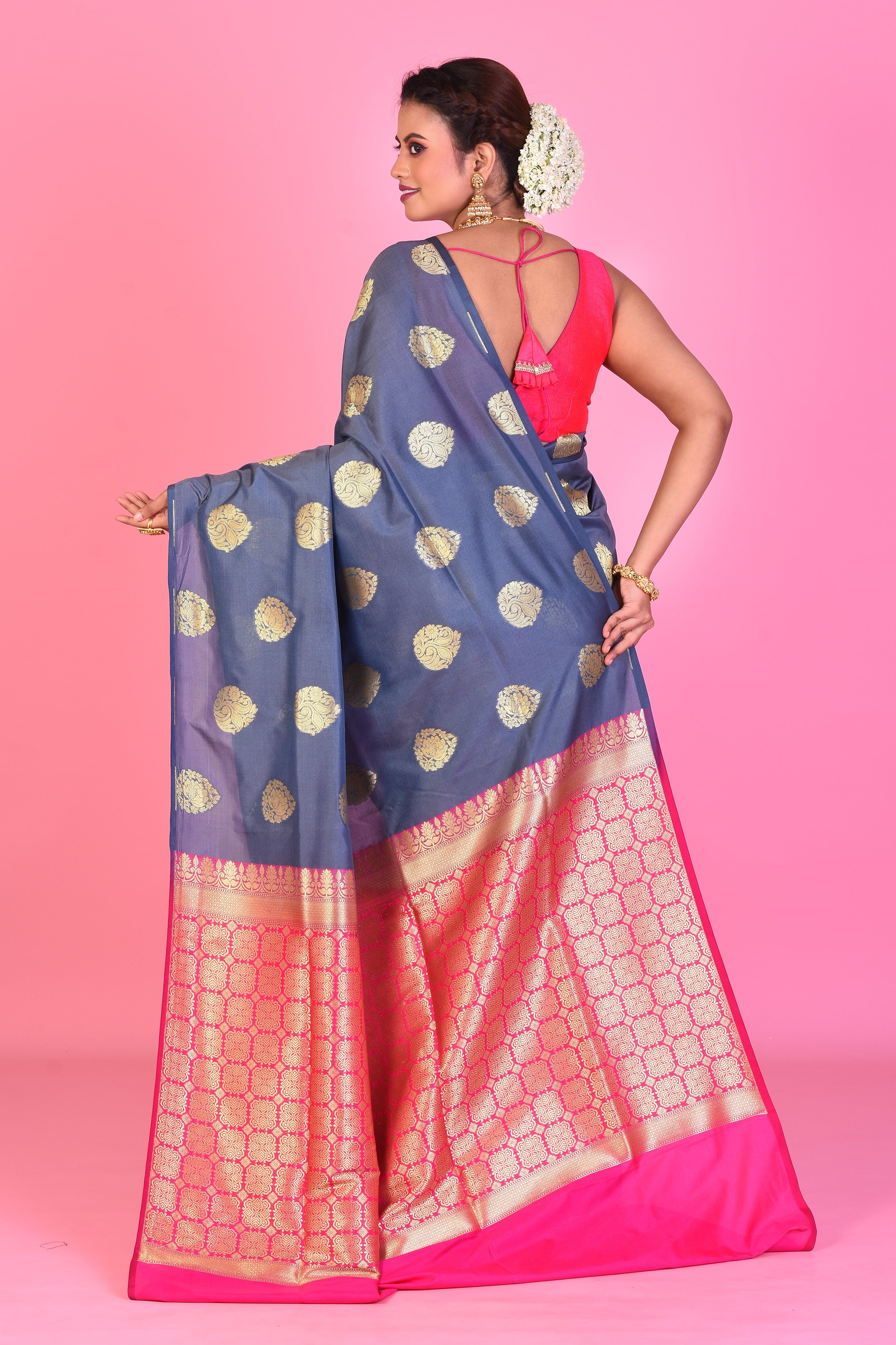 Borderless Grey Blended Silk Saree - Keya Seth Exclusive