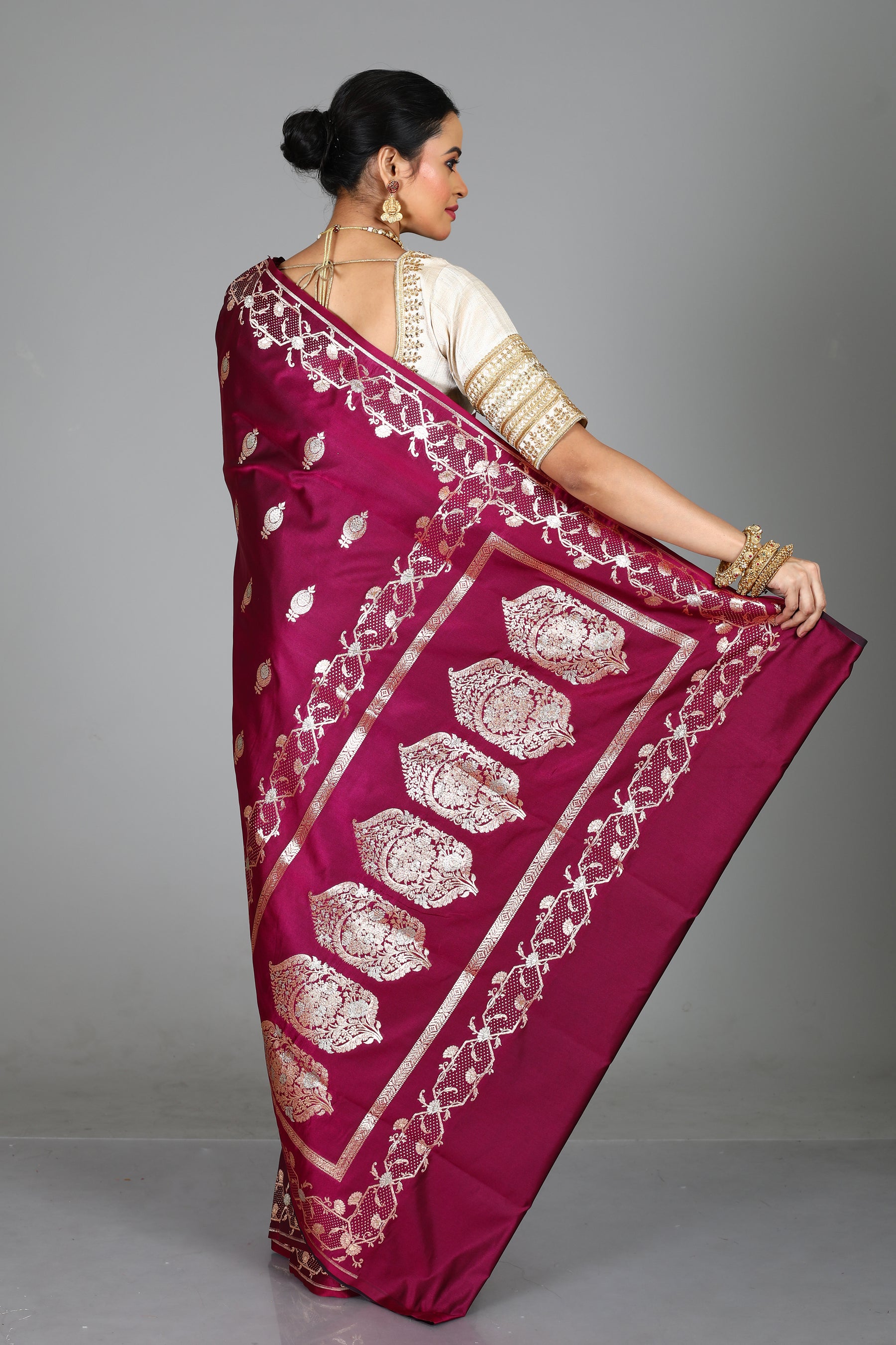 Magenta Blended Mashru Silk Saree
