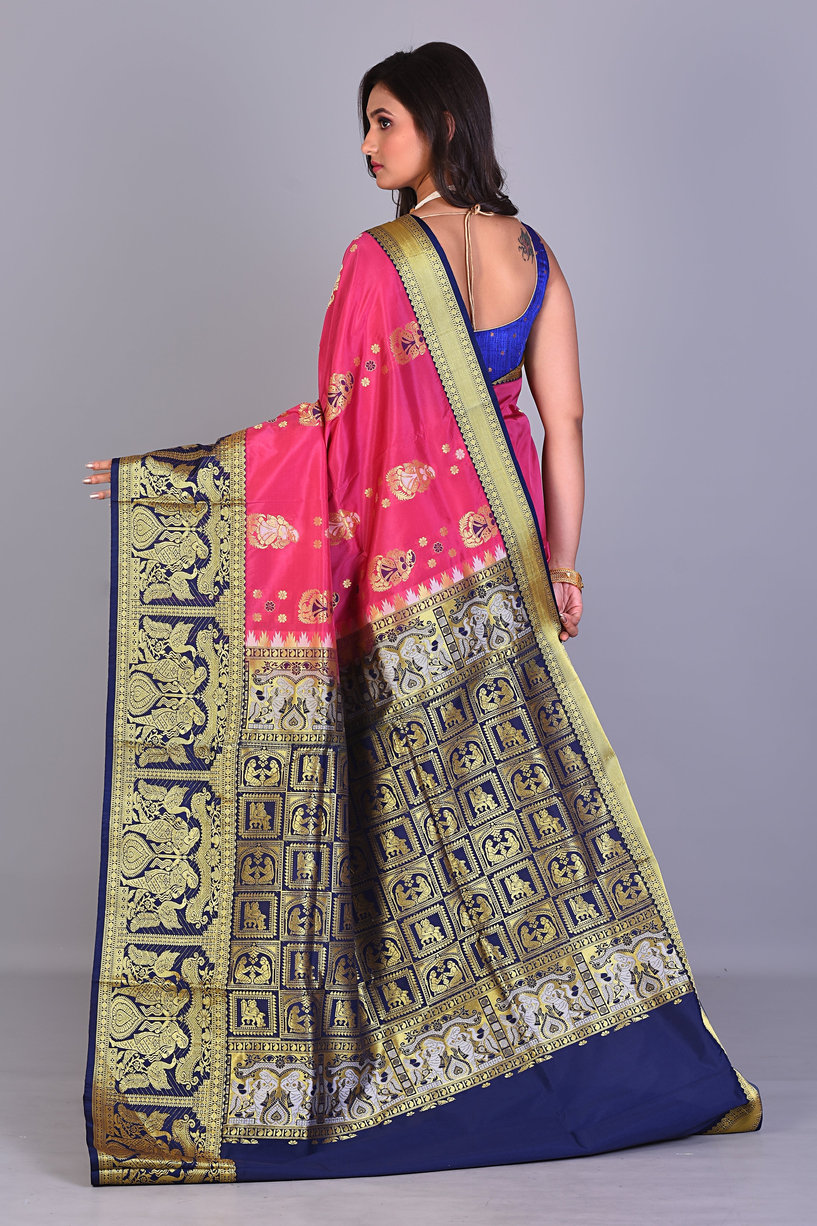 Rani Blended Kanjivaram Silk Saree with Navy Blue Borders - Keya Seth Exclusive