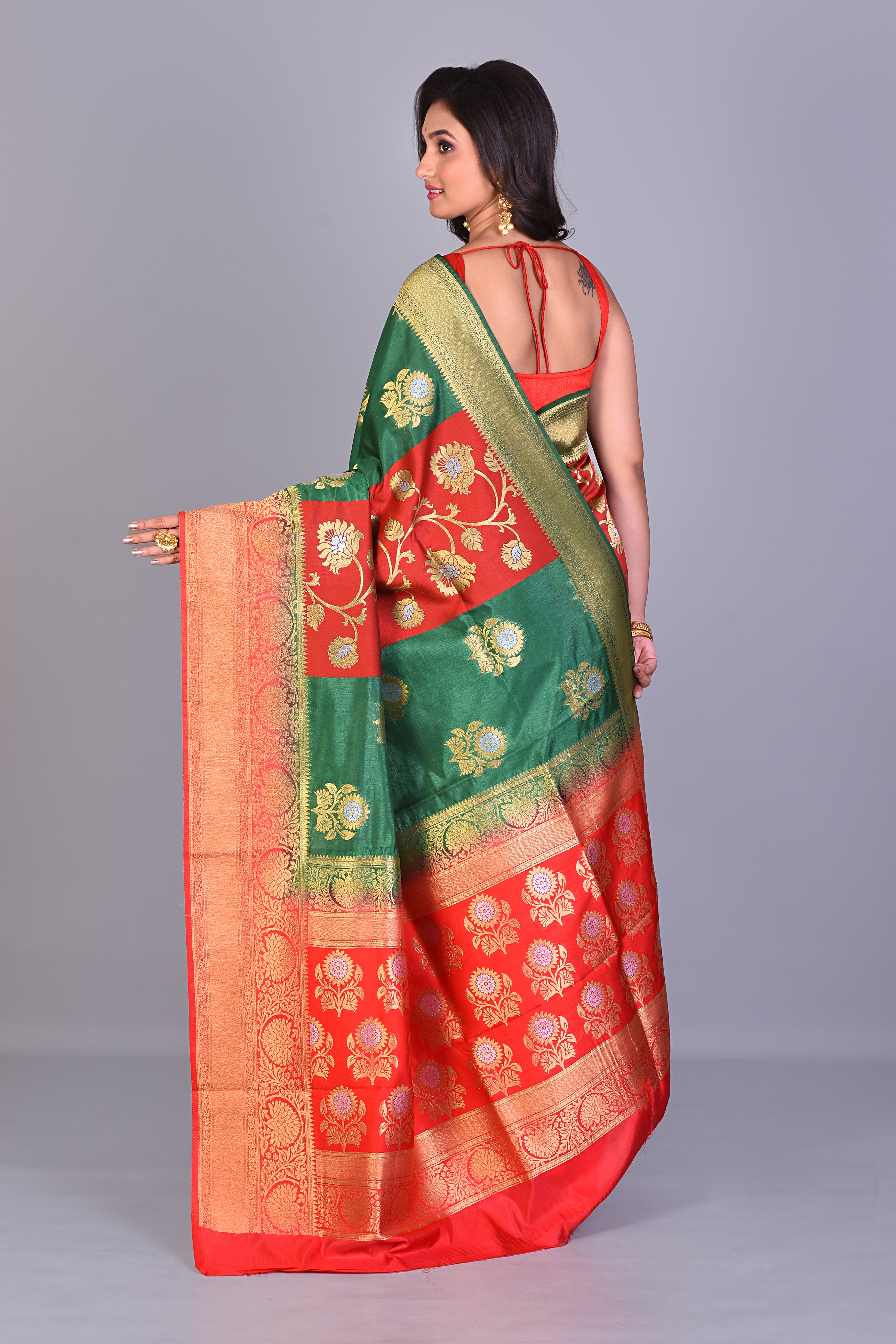 Green & Red Patli Pallu Single Katan Silk Saree with Brocade Borders - Keya Seth Exclusive