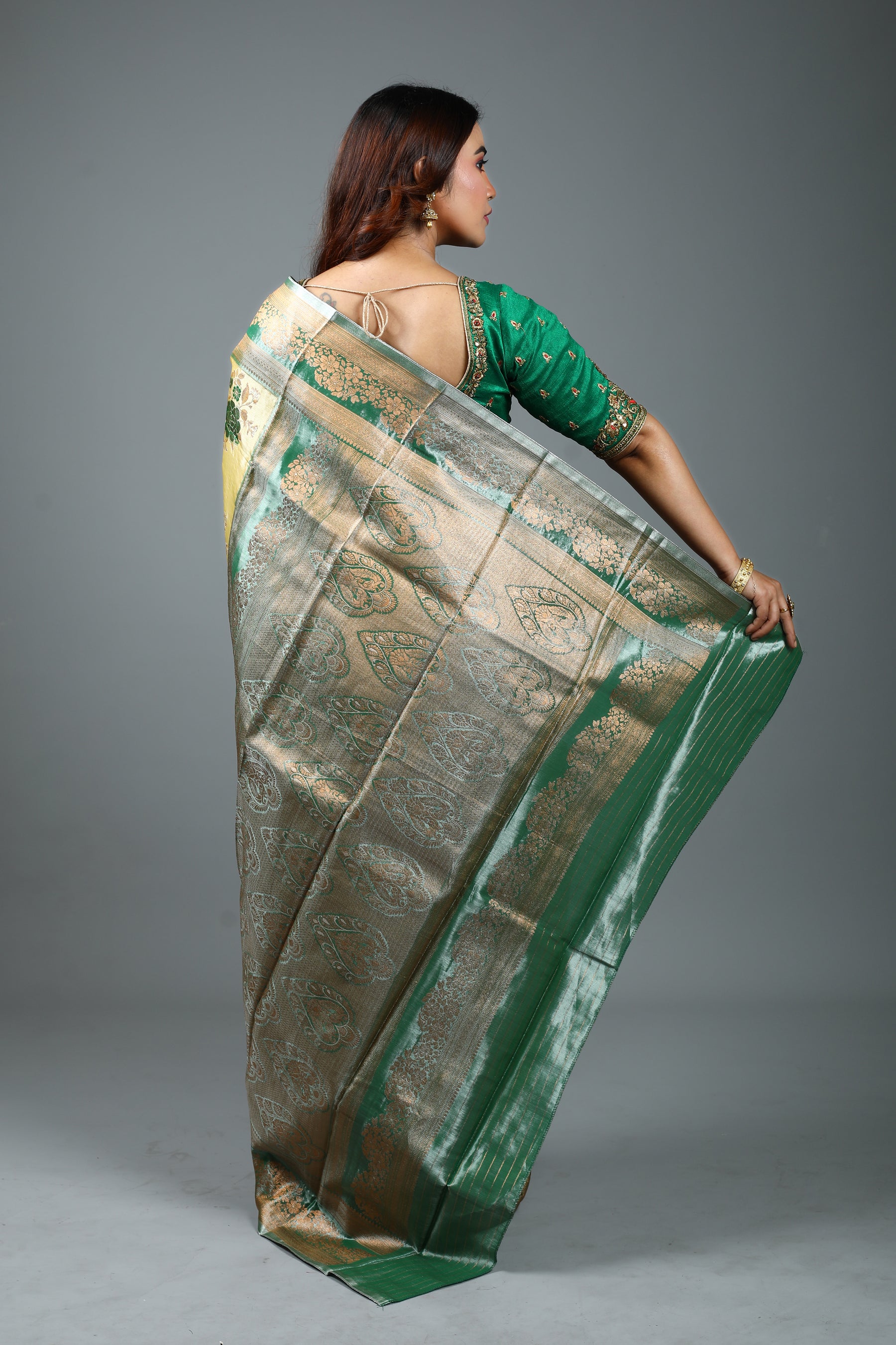 Golden Blended Tissue Kanjivaram Saree