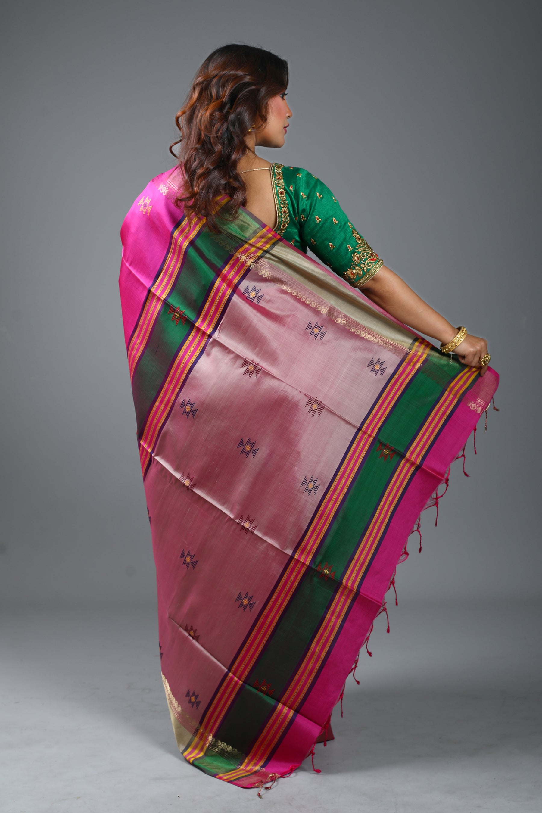 Pink Pure Handloom Silk Saree