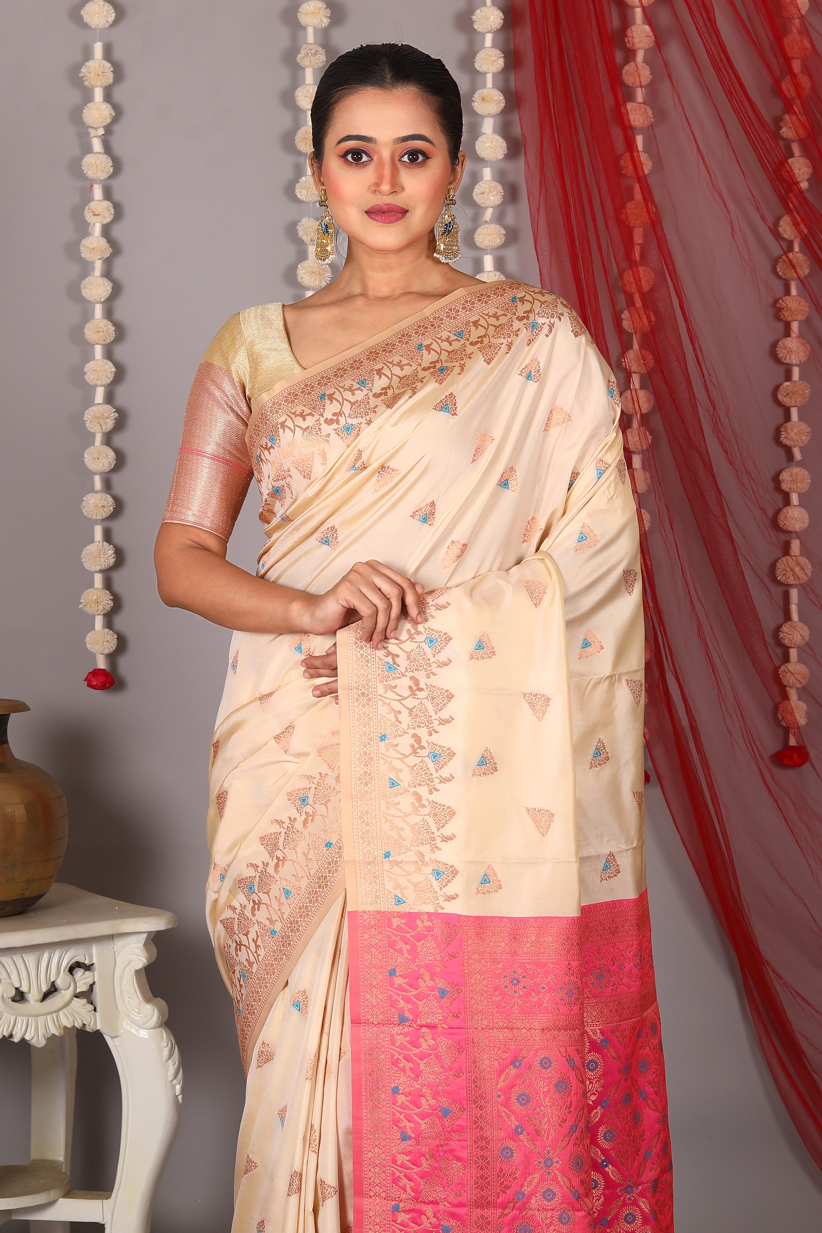 White Blended Satin Silk Saree - Keya Seth Exclusive