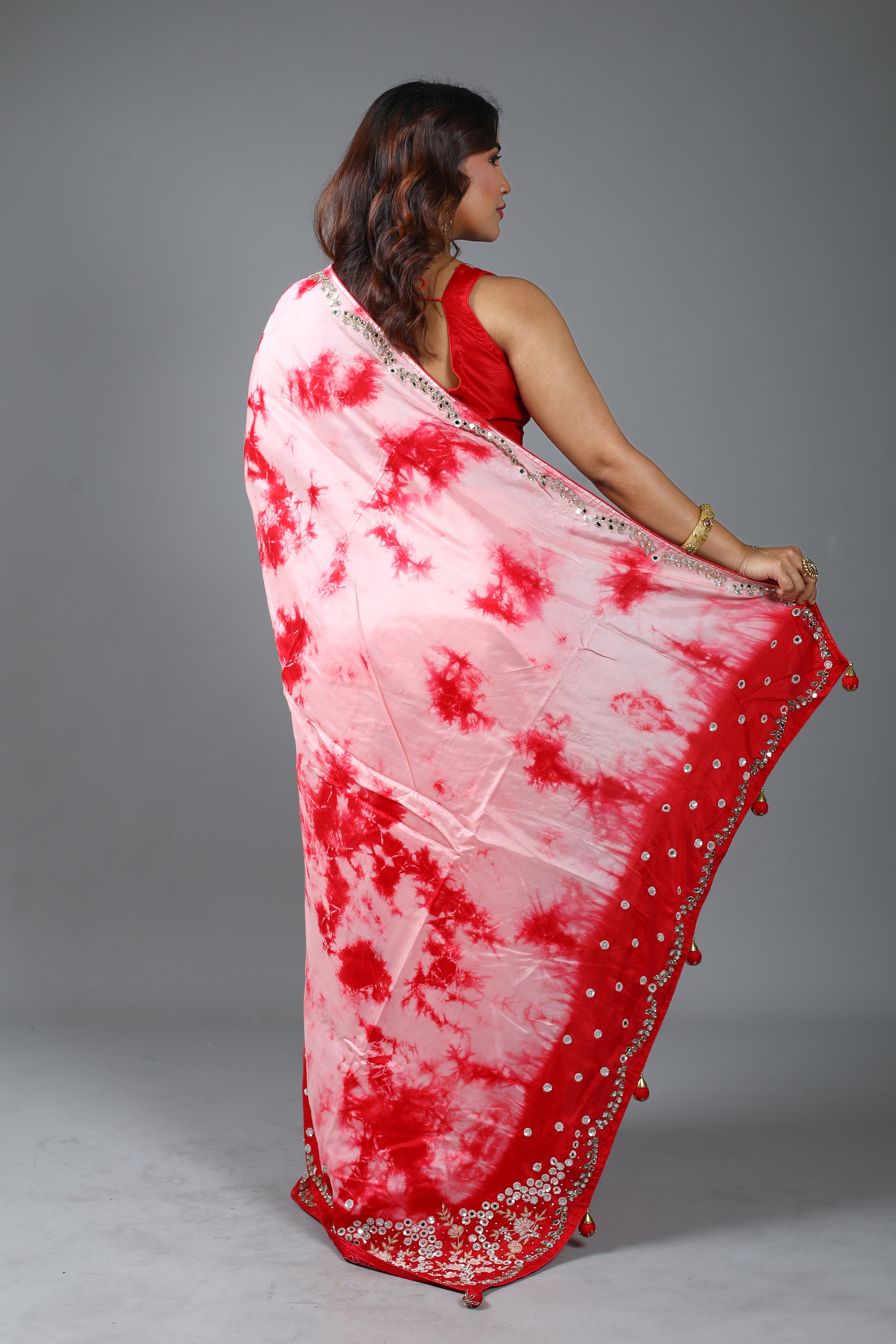 Exquisite Tie & Dye Dola Silk Saree