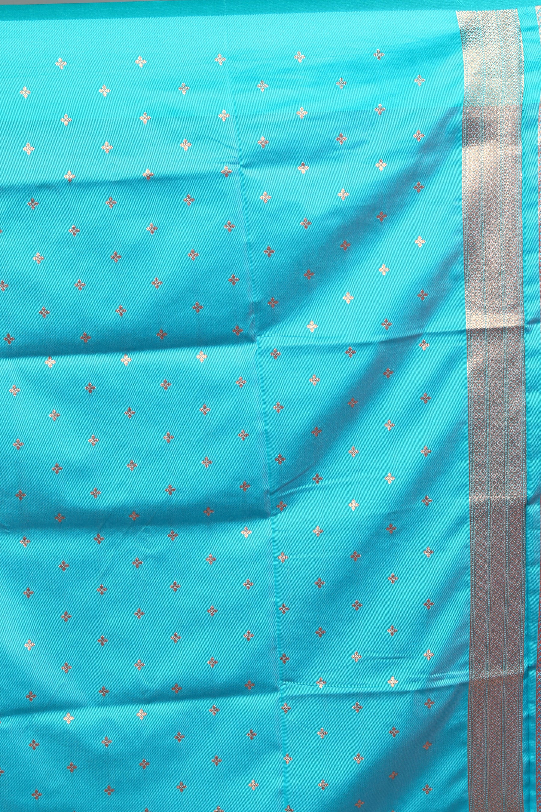 Dual Tone Blue Blended Madurai Silk Saree