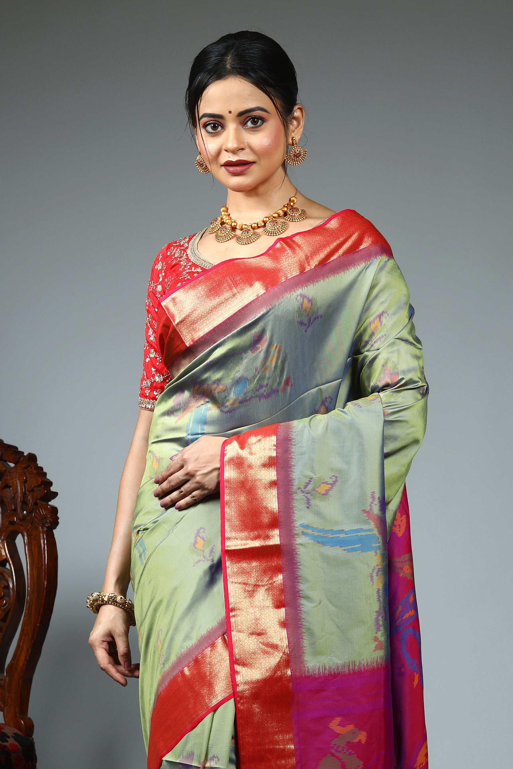 Dual Tone Green Blended Silk Saree