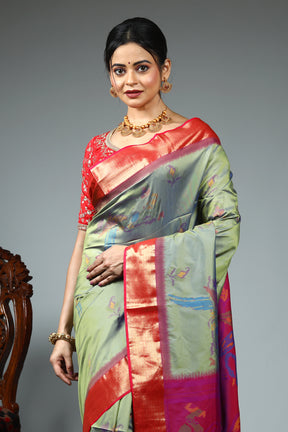Dual Tone Green Blended Silk Saree