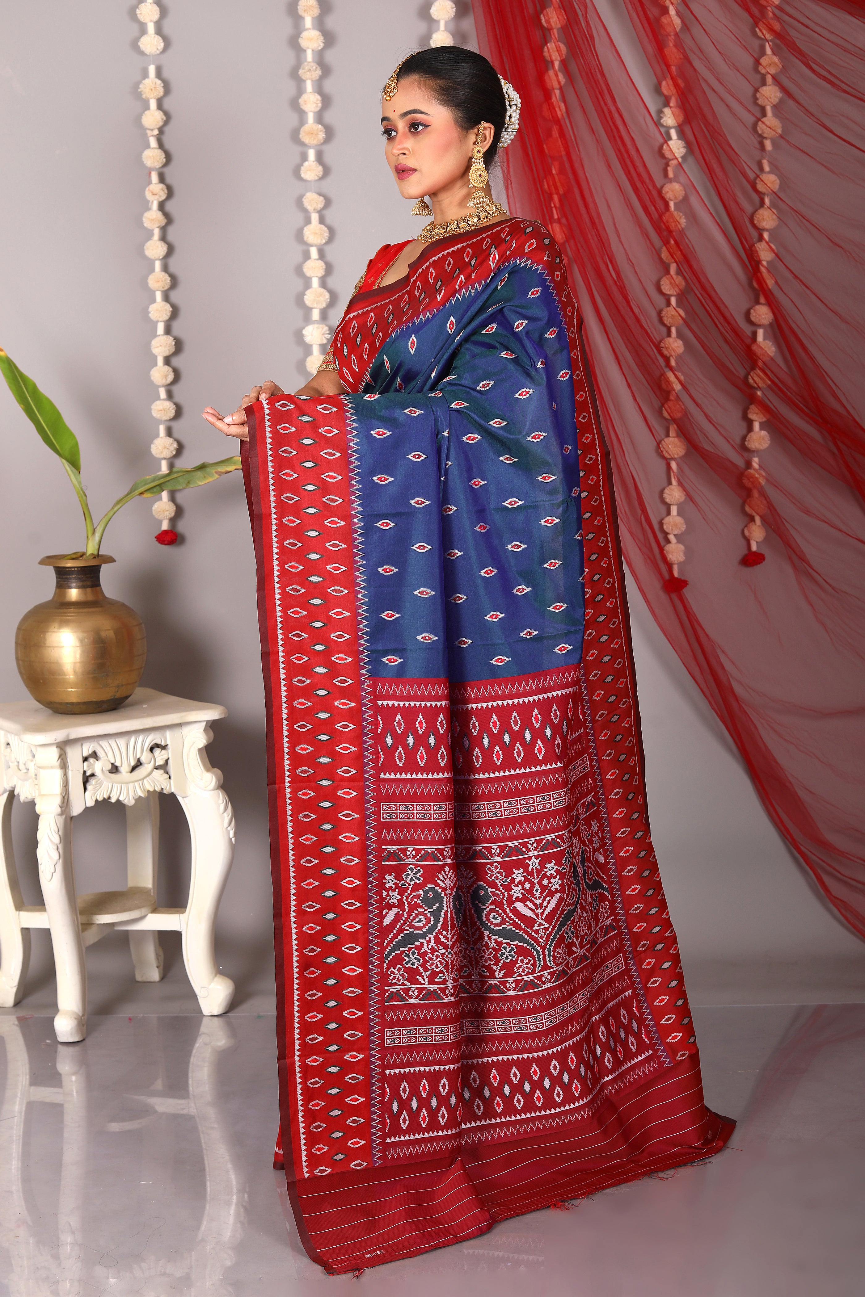 Blue Blended Ikkat Silk Saree - Keya Seth Exclusive