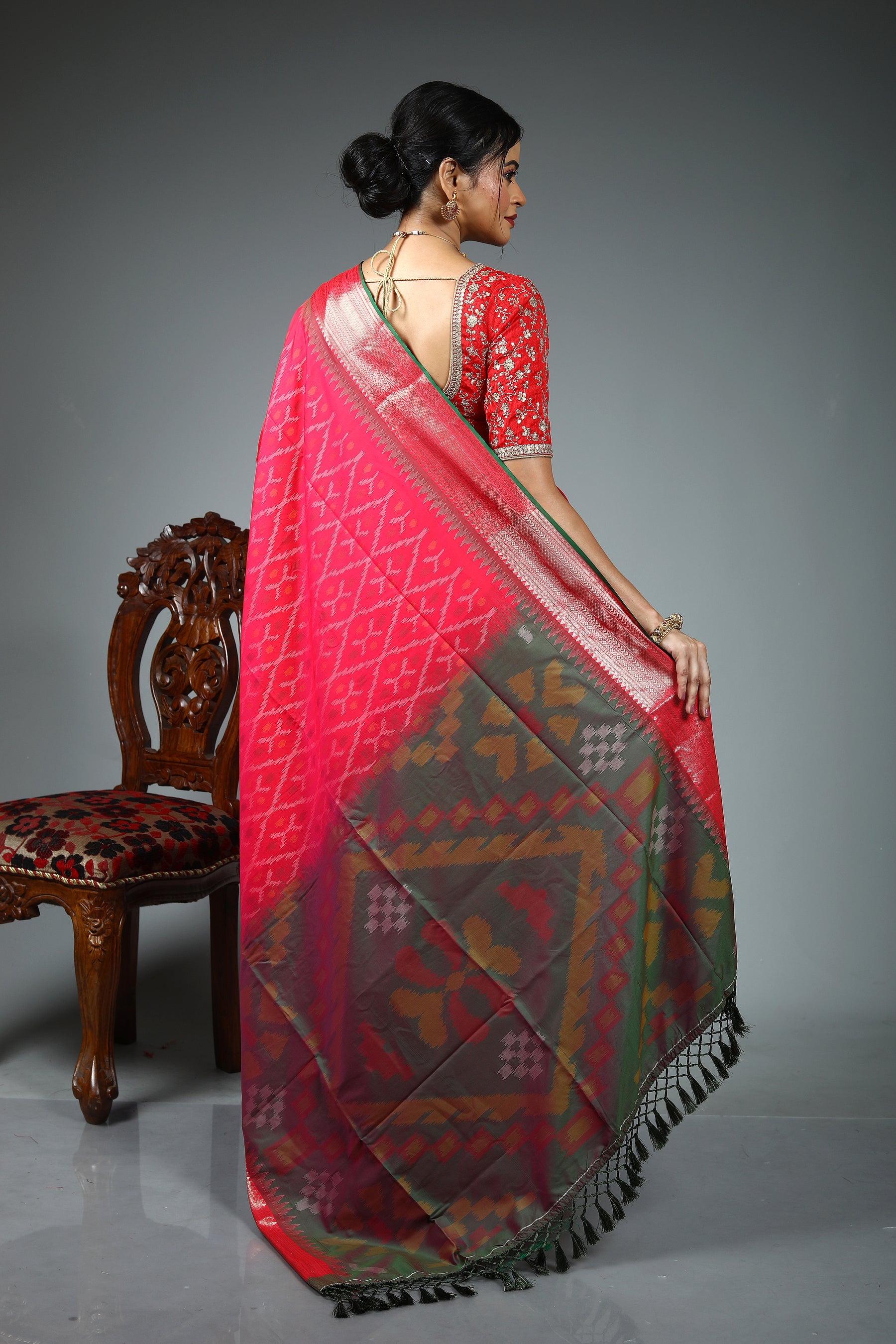 Pink Blended Ikkat Silk Saree