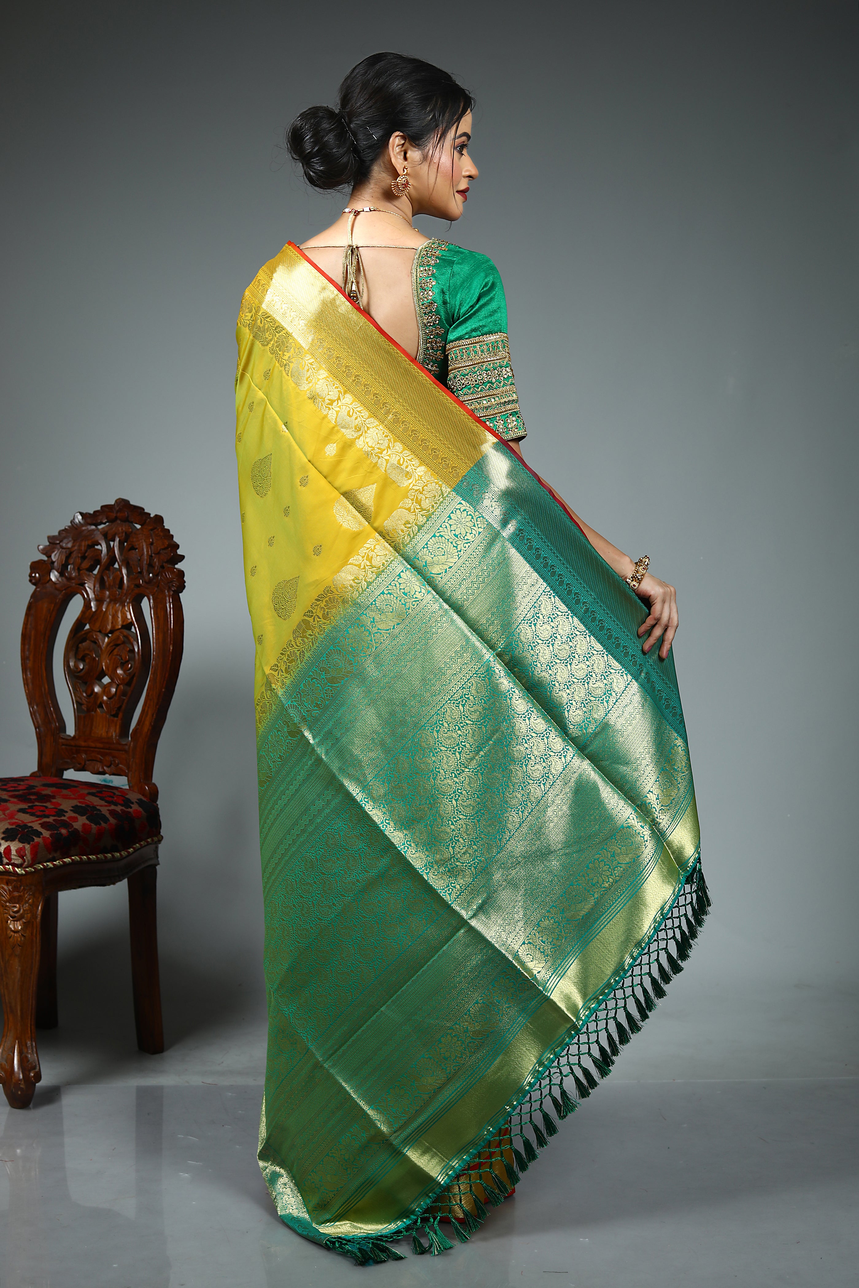 Olive Green Blended Kanjivaram Silk Saree