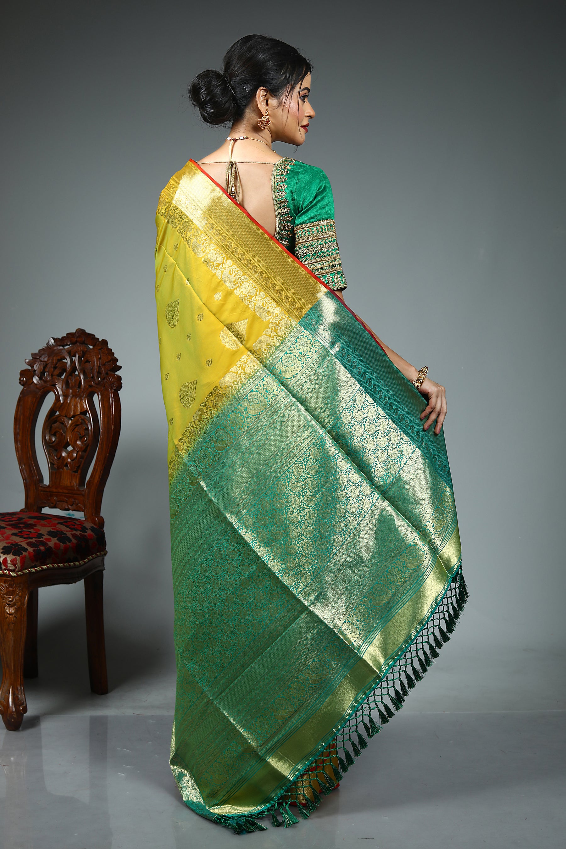 Olive Green Blended Kanjivaram Silk Saree