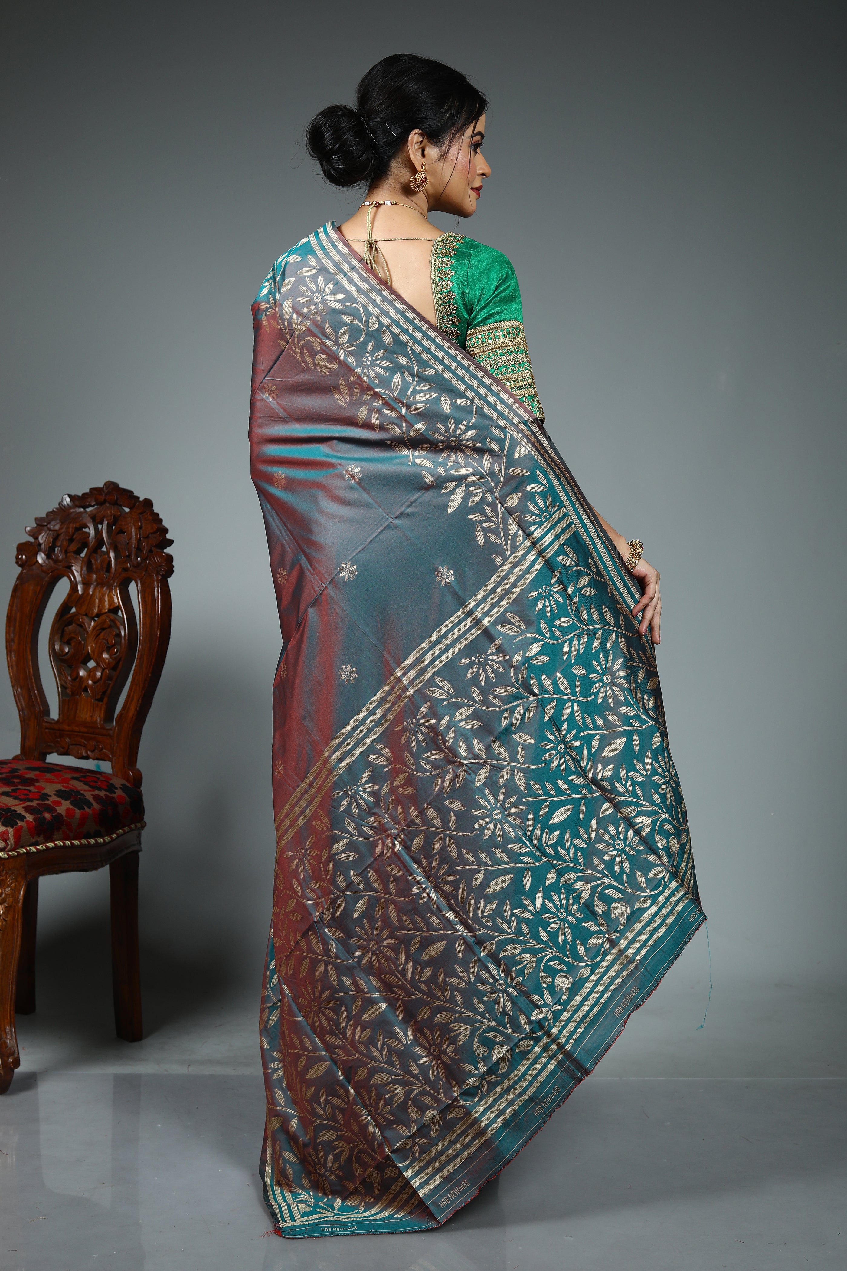 Blue Dual Tone Blended Kantha Silk Saree