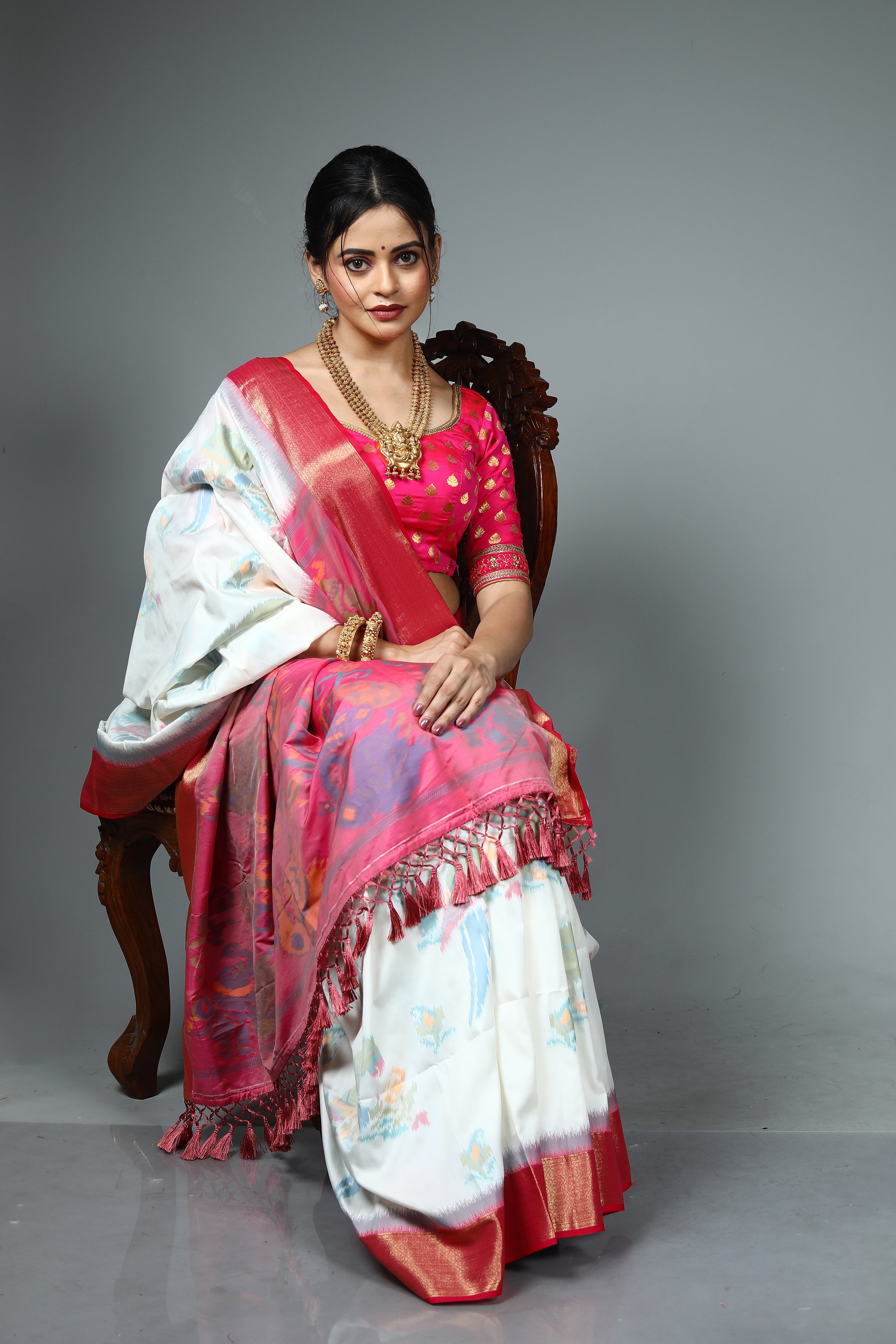 White and Pink Blended Silk Saree