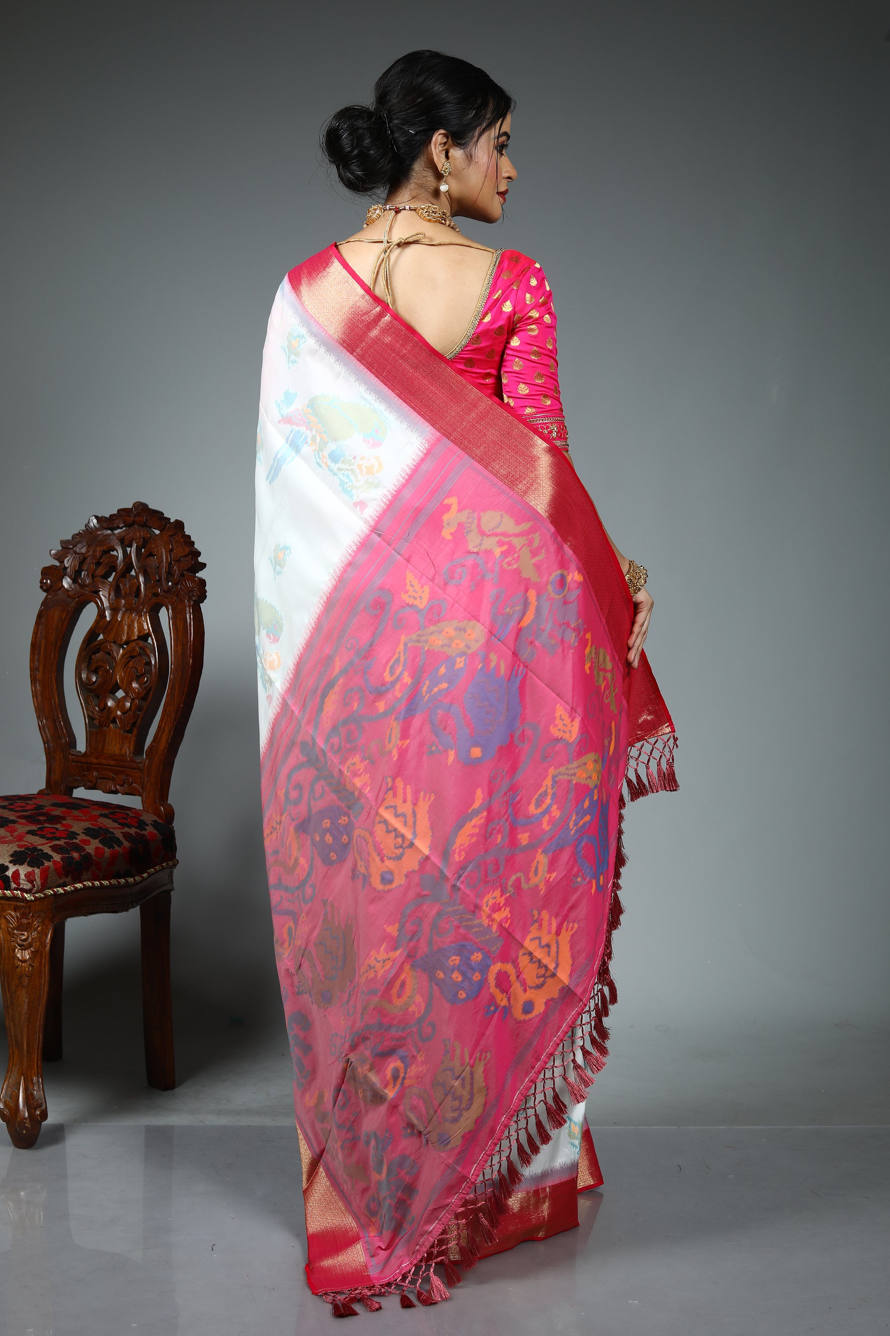 White and Pink Blended Silk Saree