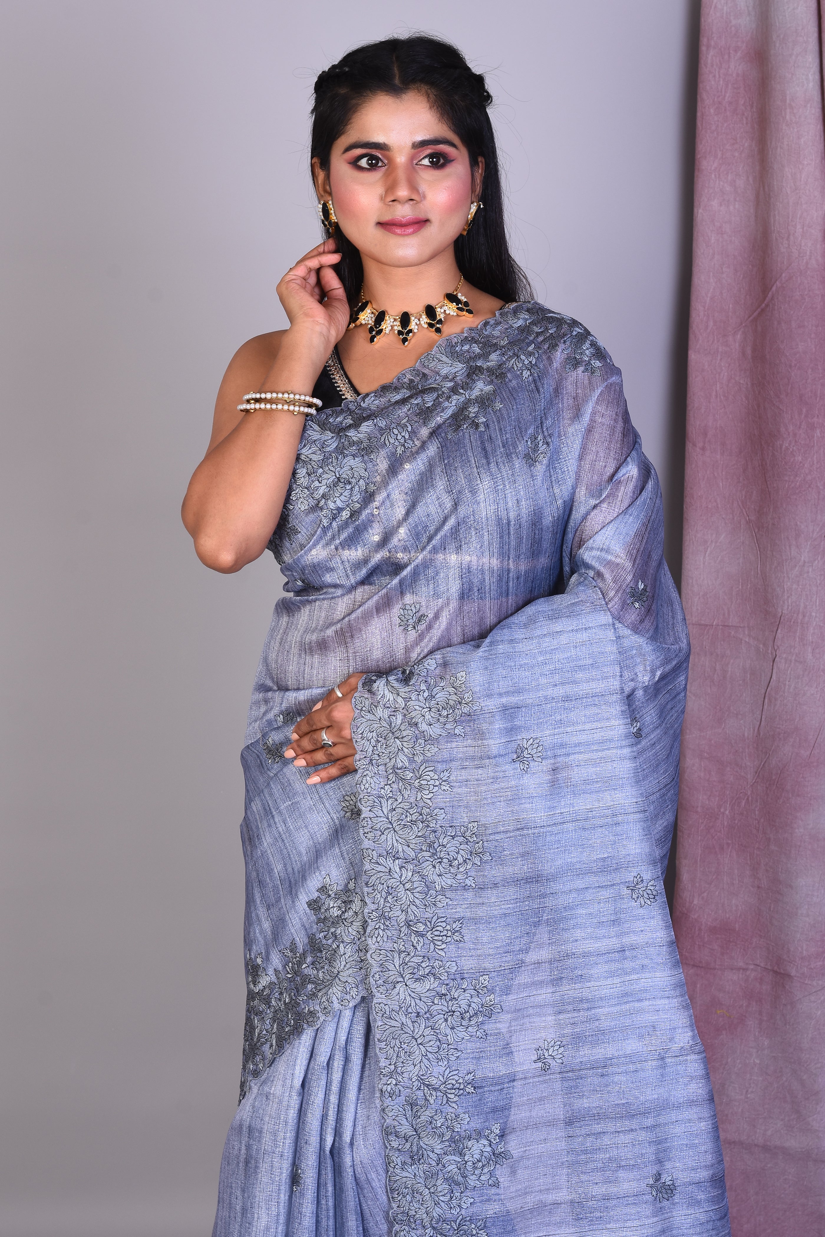 Grey Blended Tussar Saree with Threadworks - Keya Seth Exclusive