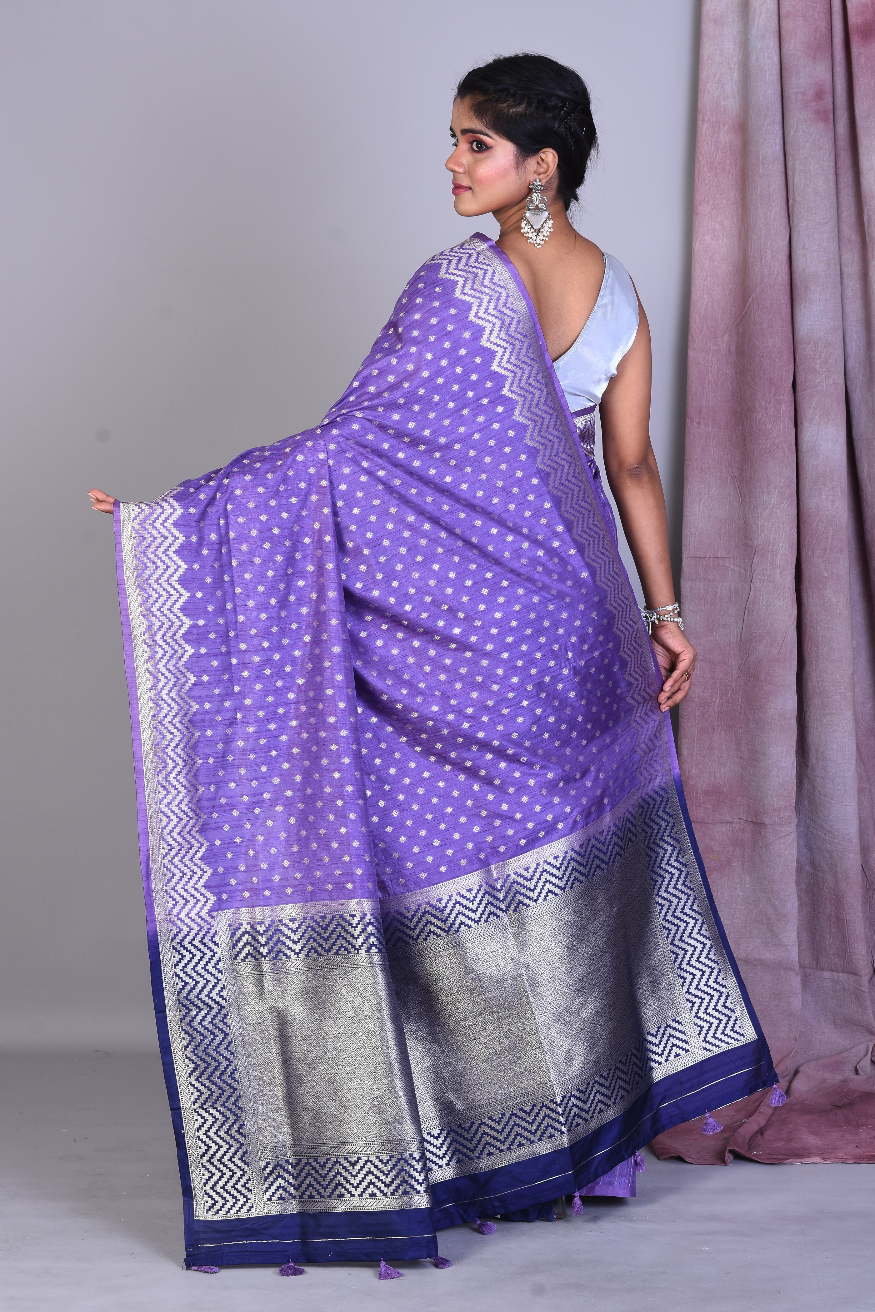 Light Purple Art Silk Saree with Zari Work - Keya Seth Exclusive