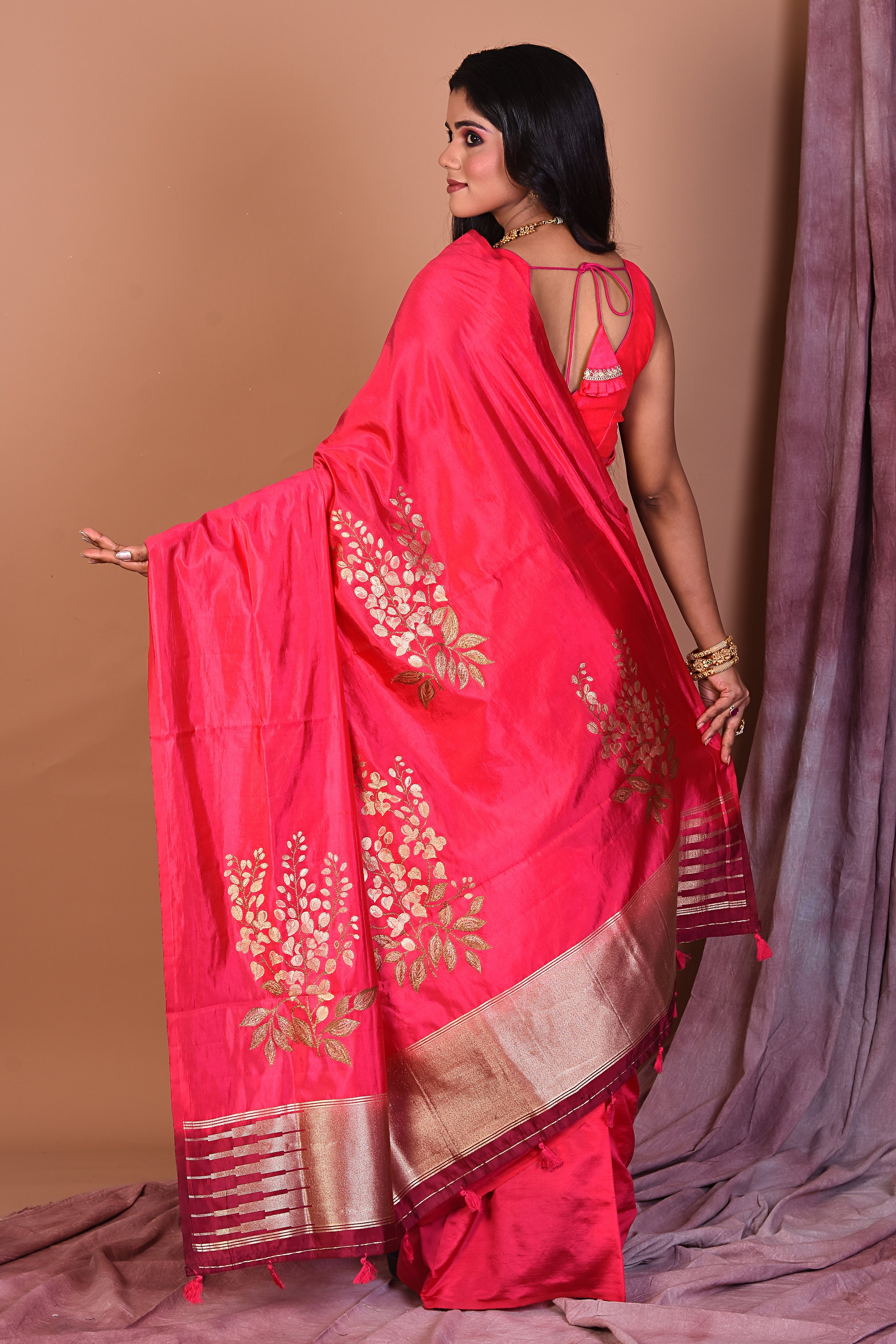 Pink Borderless Art Silk Saree - Keya Seth Exclusive