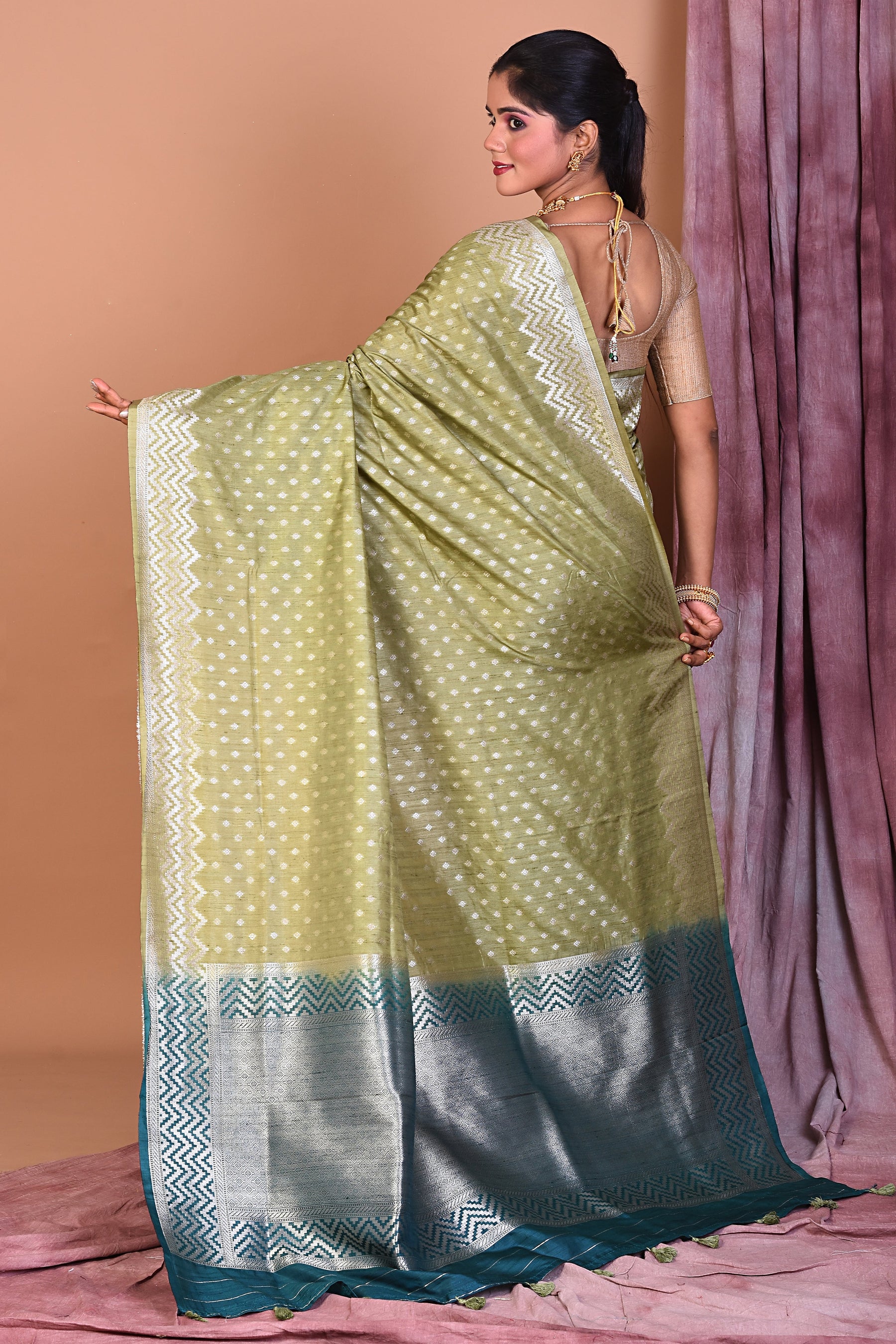 Pesta Green Art Silk Saree with Zari Work - Keya Seth Exclusive