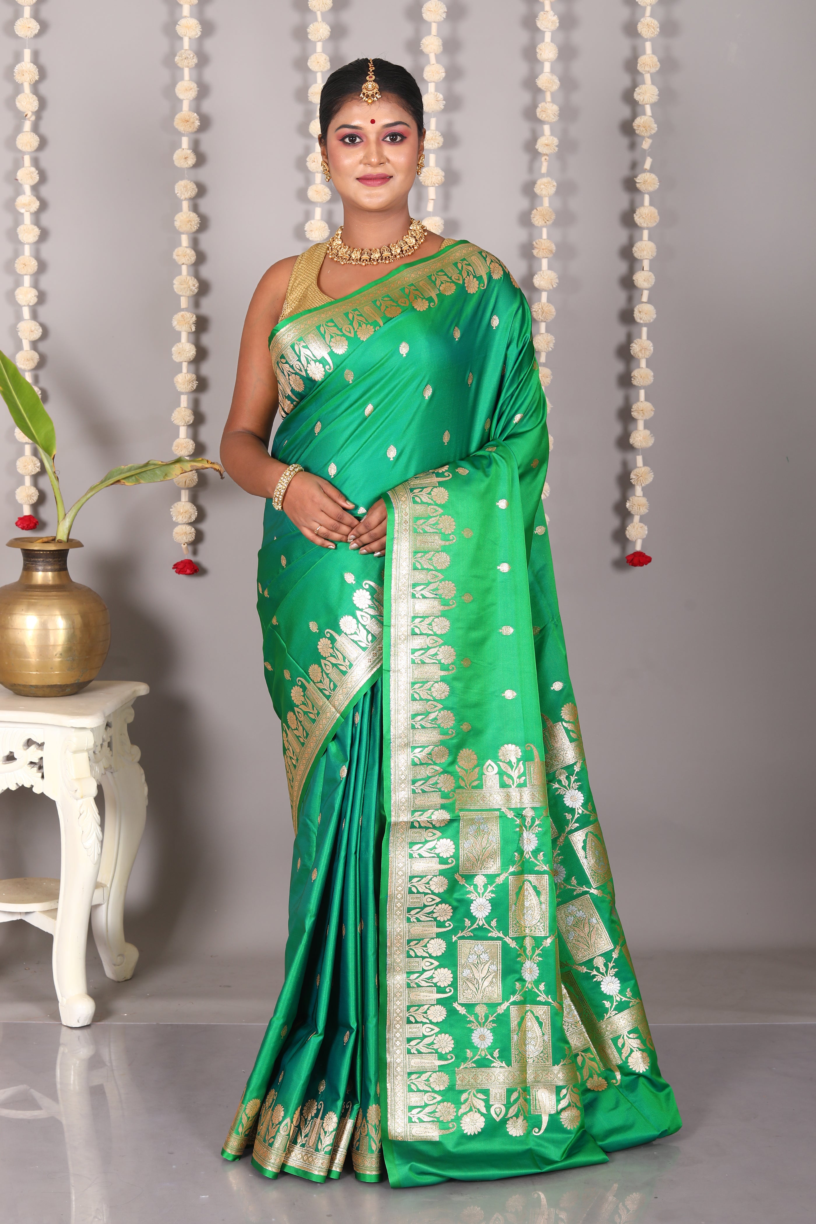 Green Blended Mashru Katan Banarasi Silk Saree - Keya Seth Exclusive
