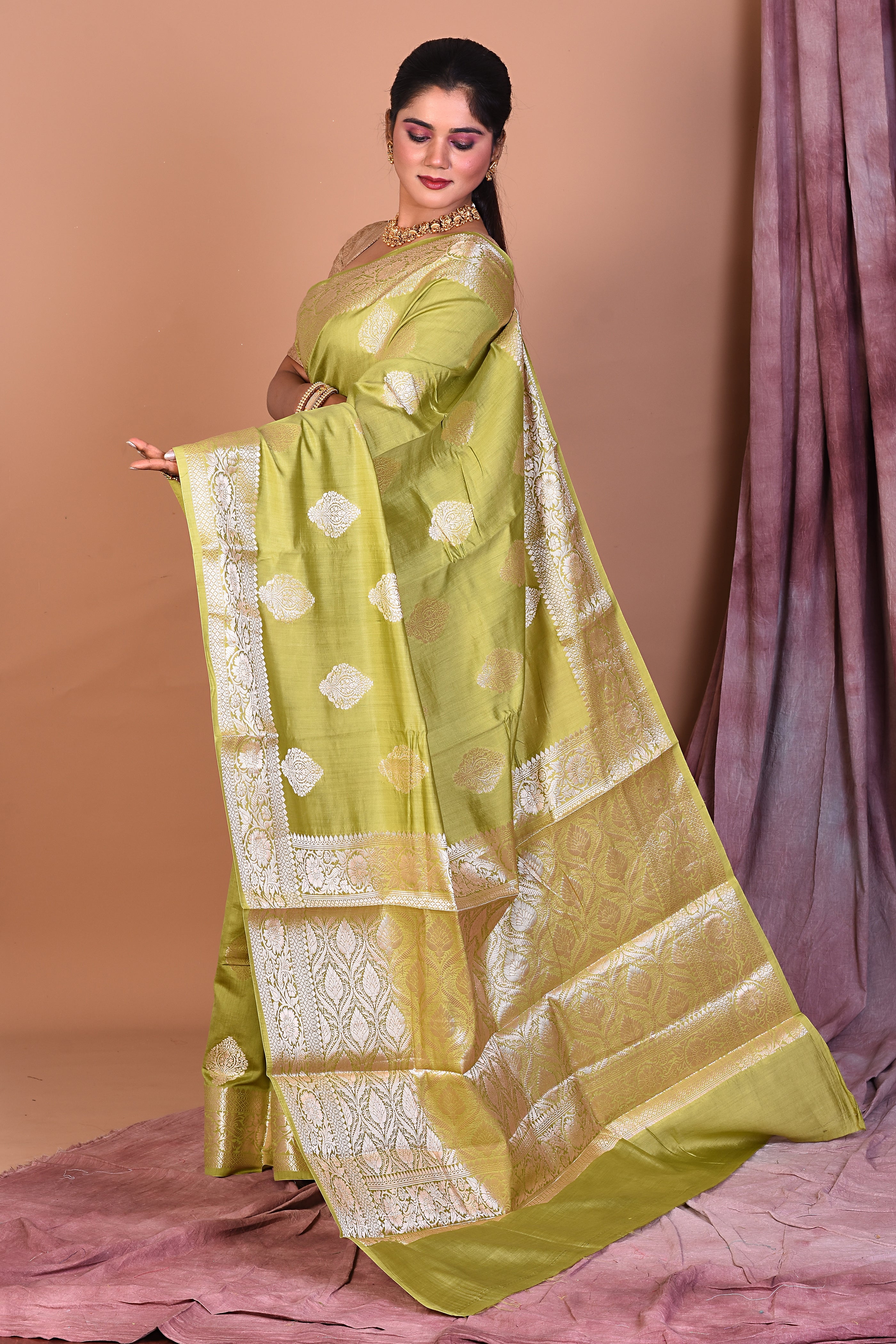 Pesta Green Pure Chiniya Silk Saree with Golden Zari - Keya Seth Exclusive